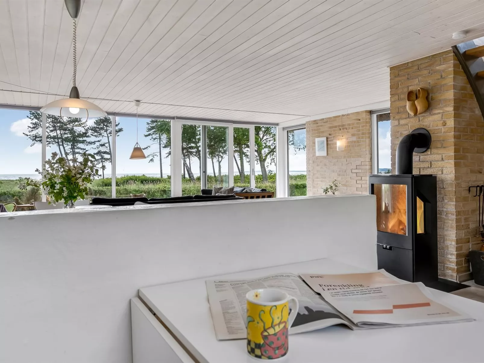 "Ellanora" - 50m from the sea - Binnen