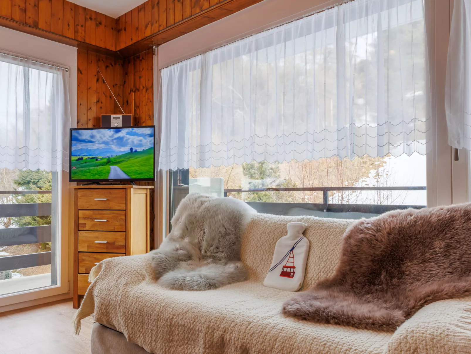 Ramuges 37A - Binnen