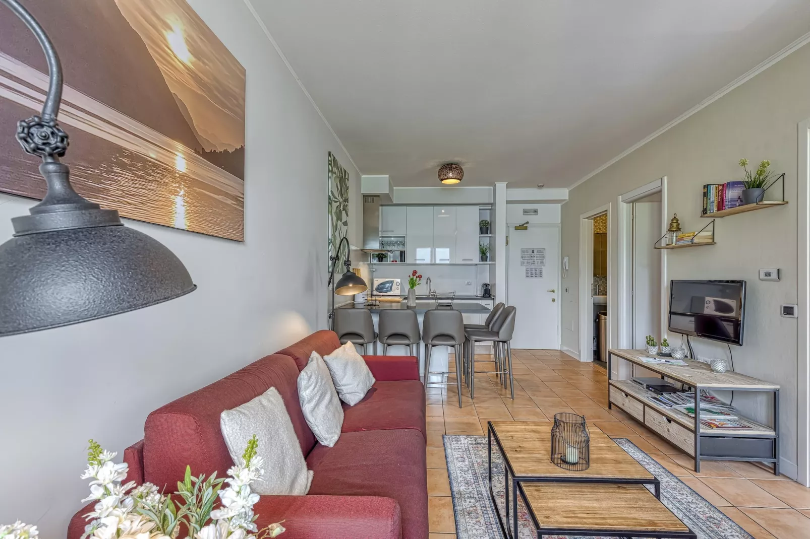 RESIDENCE PORTO LETIZIA - PALACE-1ROOM APT 4 PAX LAKE VIEW DELUXE 8206 - P1LD4 - Woonkamer