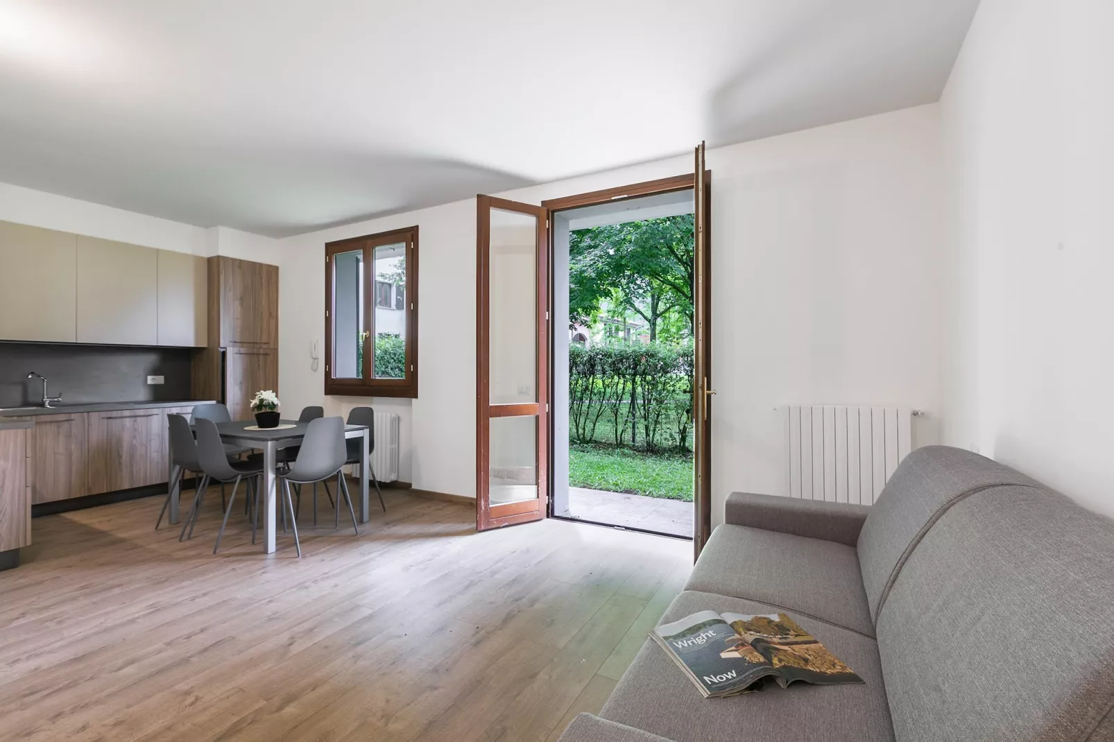 RESIDENCE PORTO LETIZIA - VILLAGE-TRILOCALE 6 PAX DELUXE 8229 - VGB6D - Woonkamer