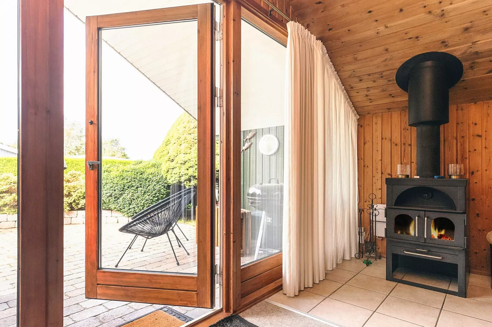 Rustige Sauna-oase -- By Traum Ferienwohnungen-Binnen