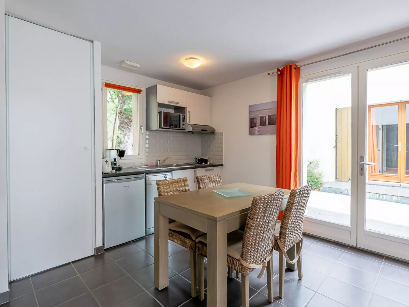 Les Rives du Lac-Binnen