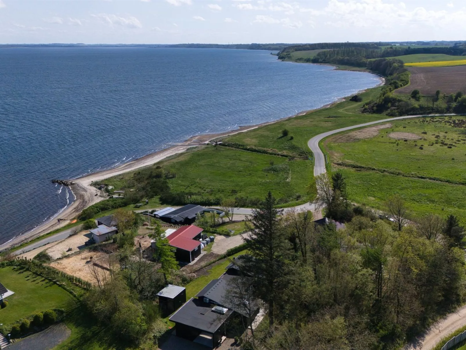 "Elissa" - 50m to the fjord-Buiten