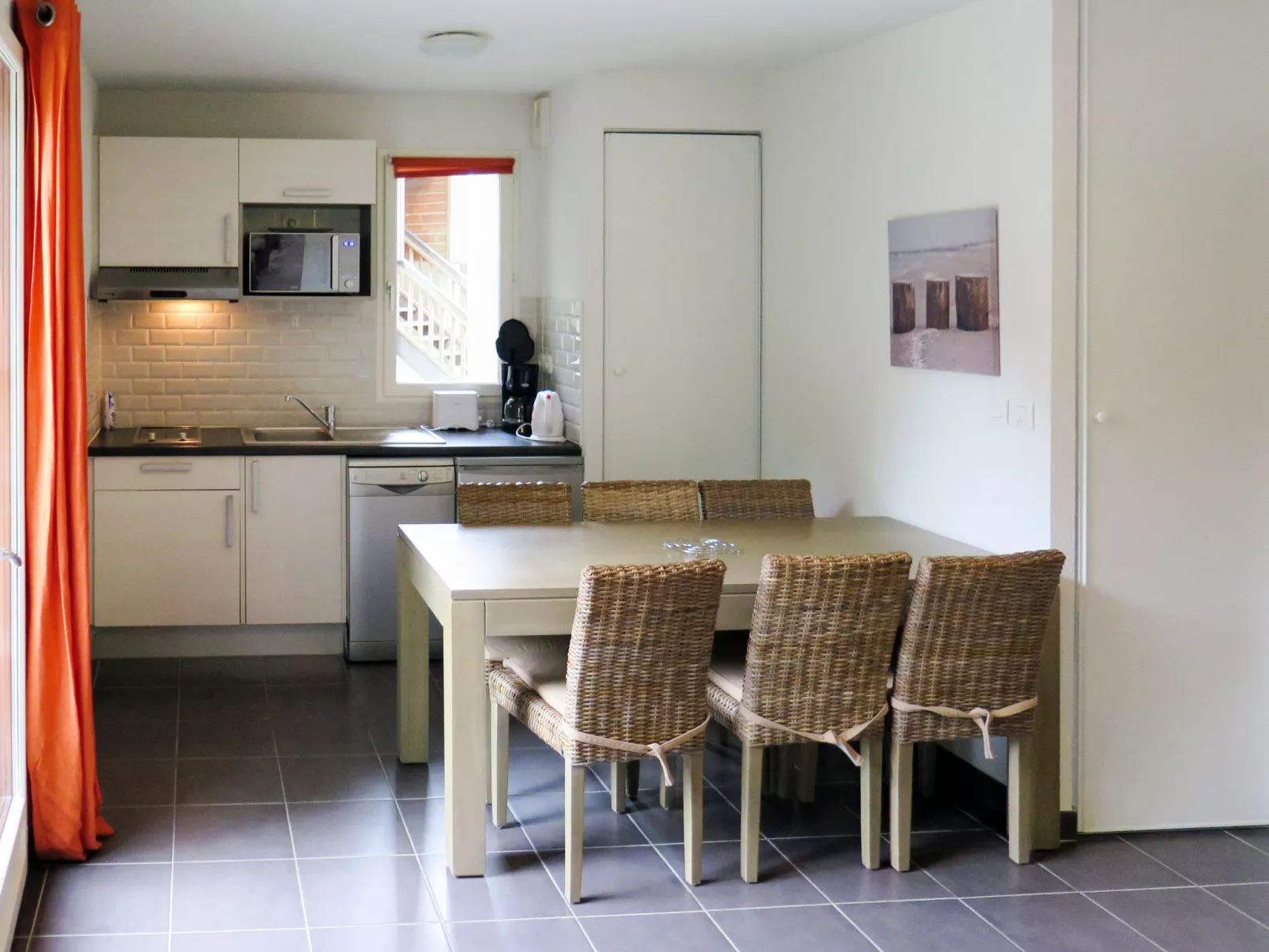 Les Rives du Lac-Binnen