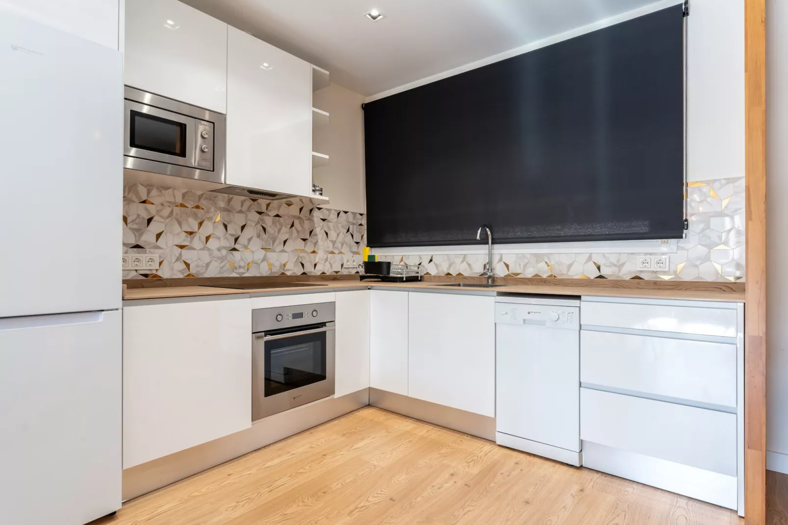 CT 247 -  Faro's Paradise Colors in Torremolinos-Keuken