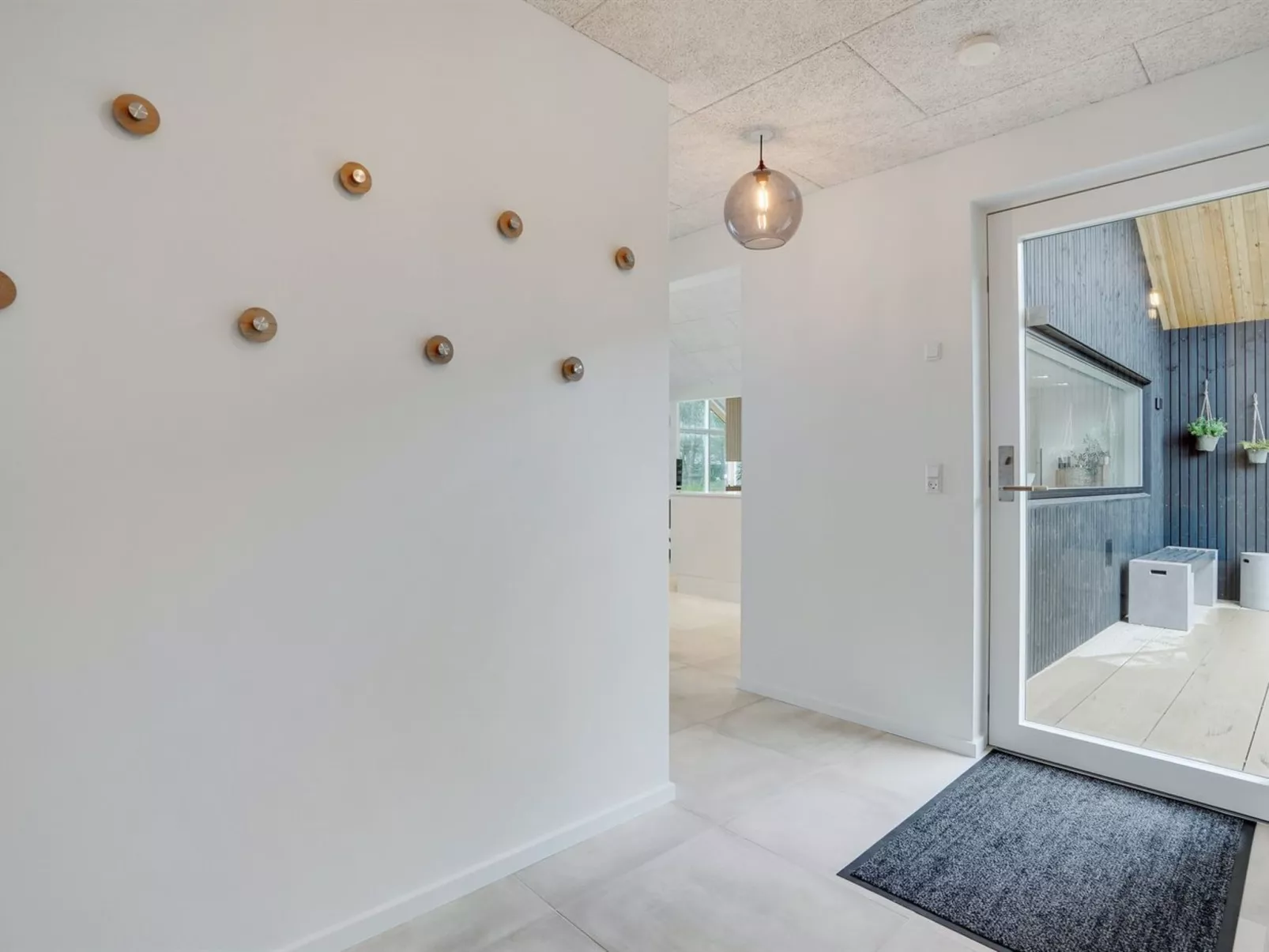 "Menja" - 1.4km from the sea-Binnen