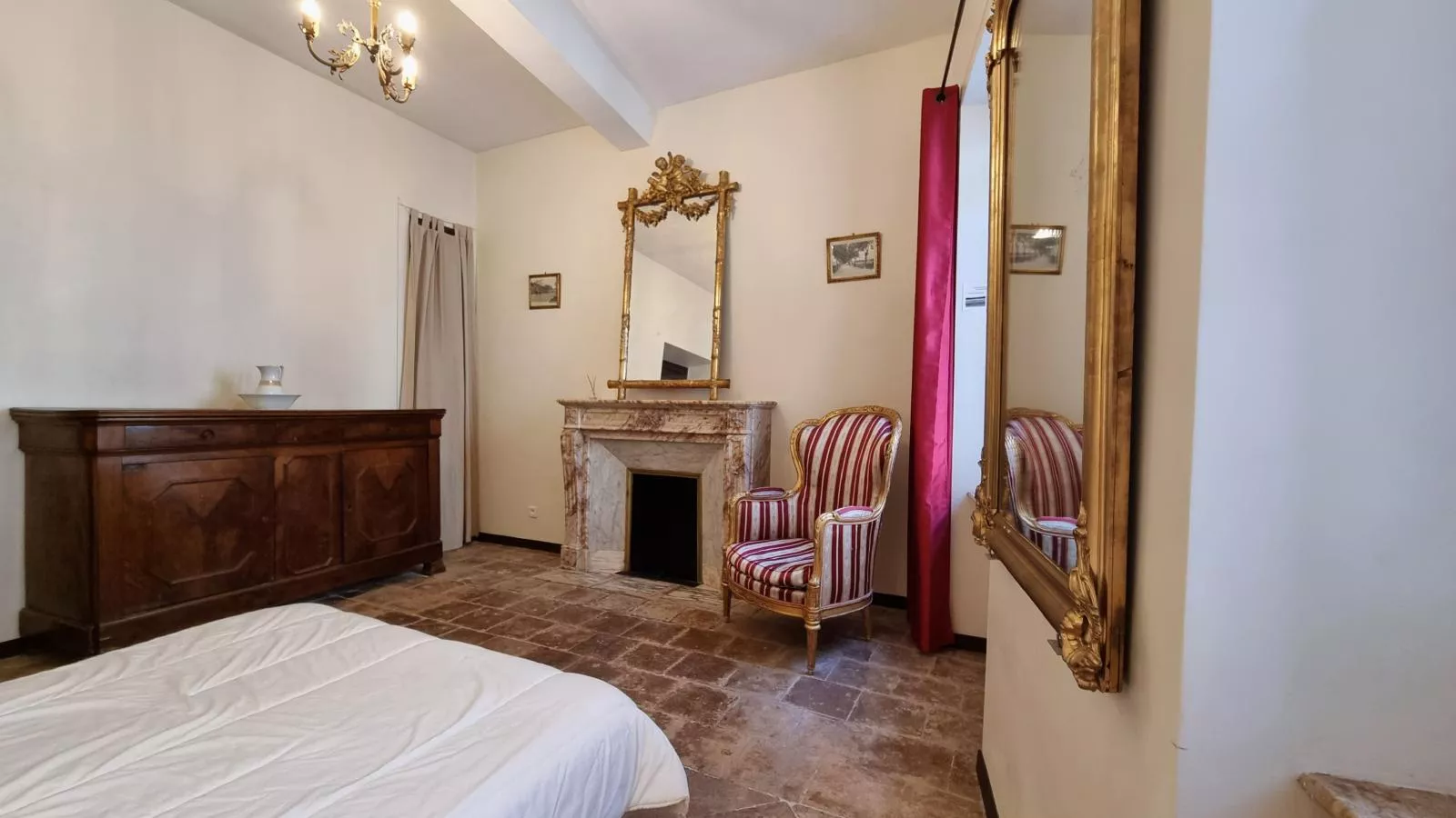 La maison des Vendangeurs 6-Slaapkamer