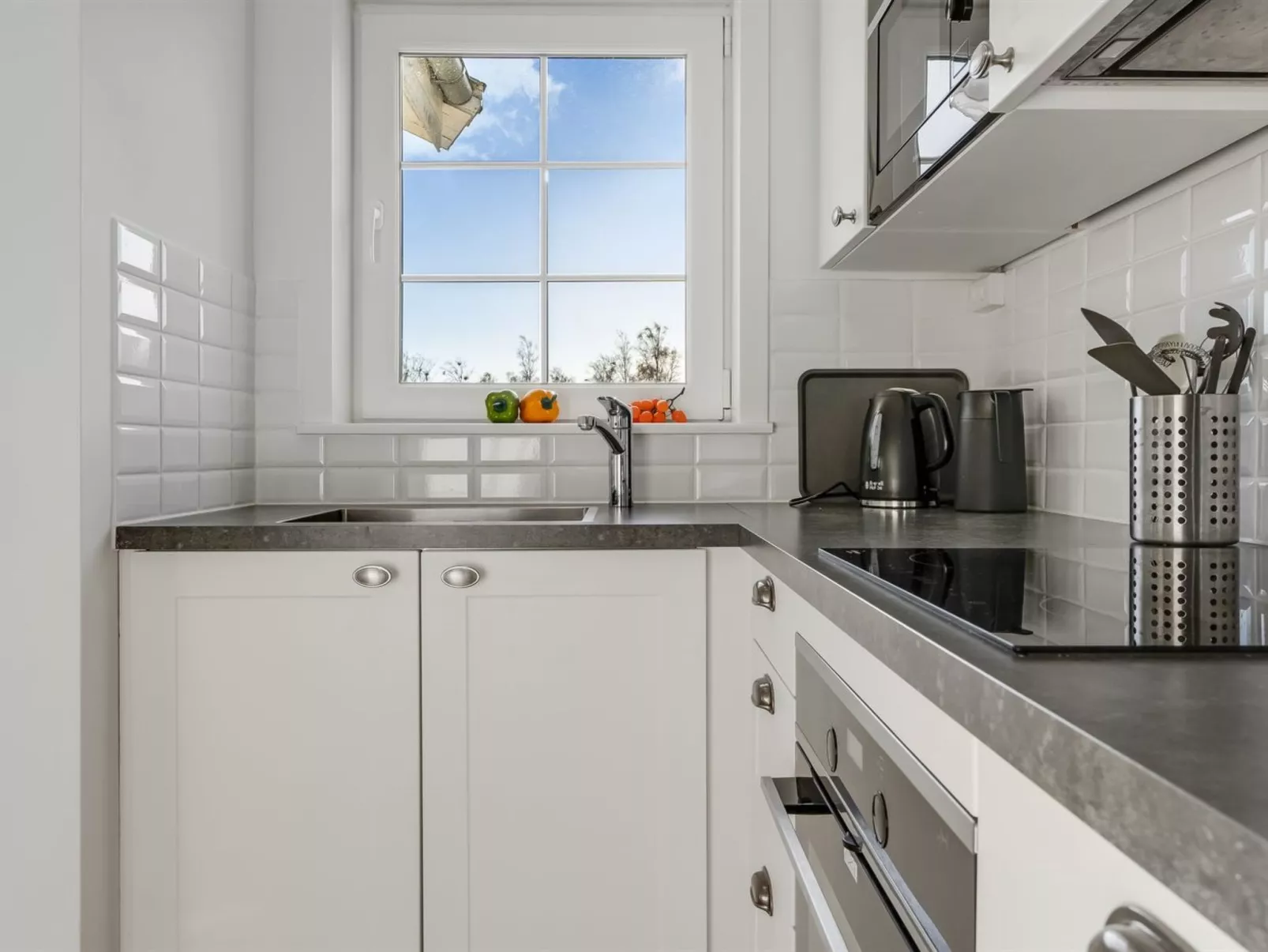 "Ama" - 350m from the sea-Binnen