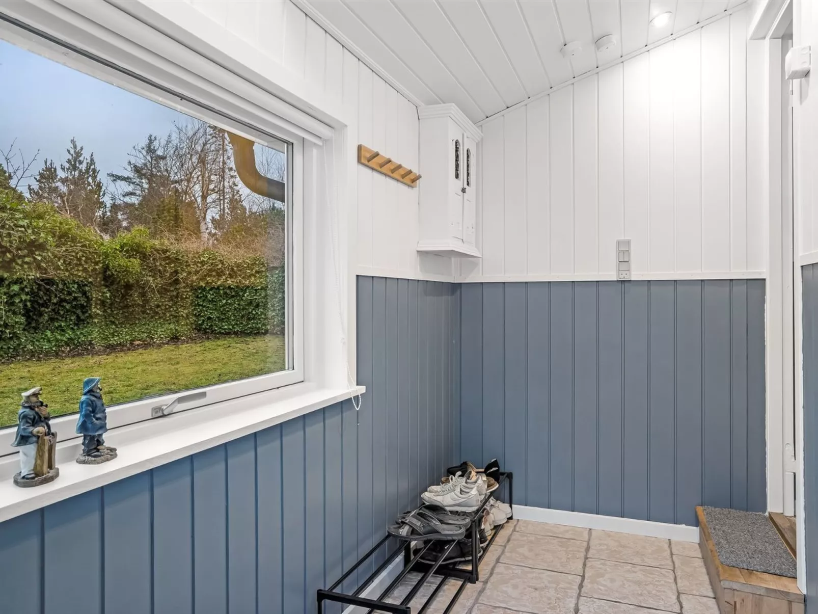 "Felicia" -  from the sea - Binnen