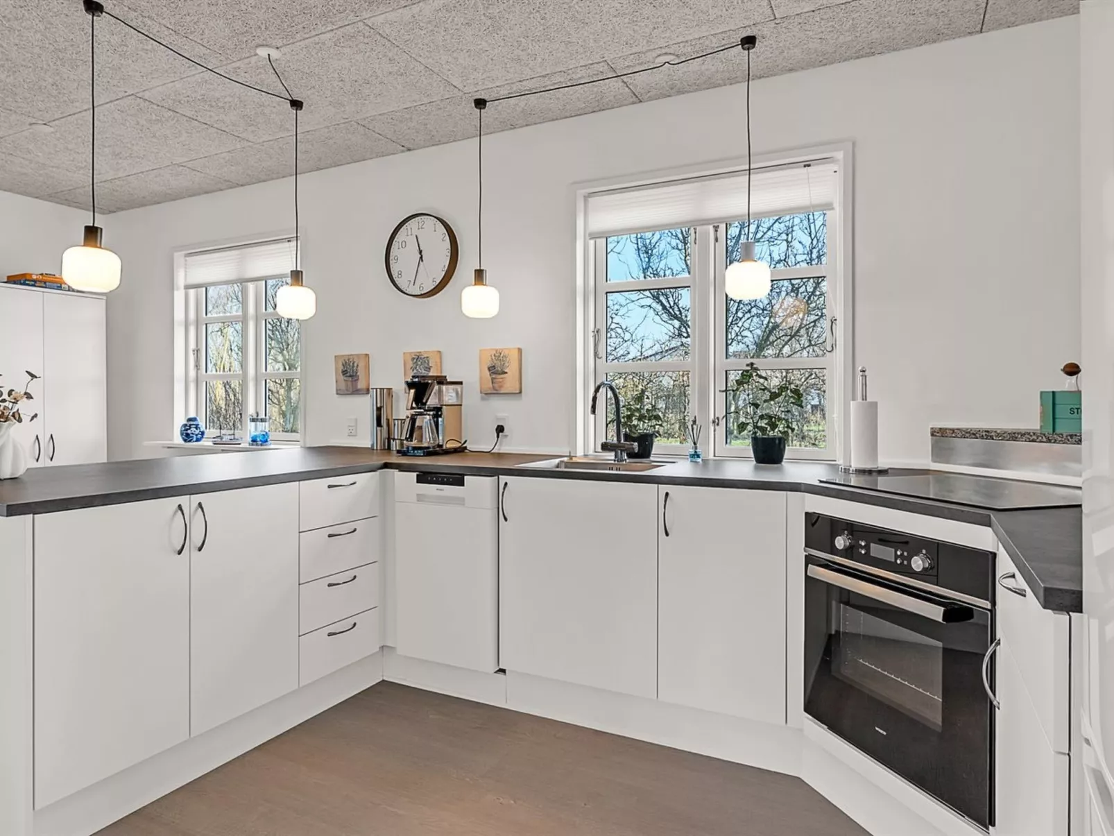 "Sada" - 30m from the sea-Binnen