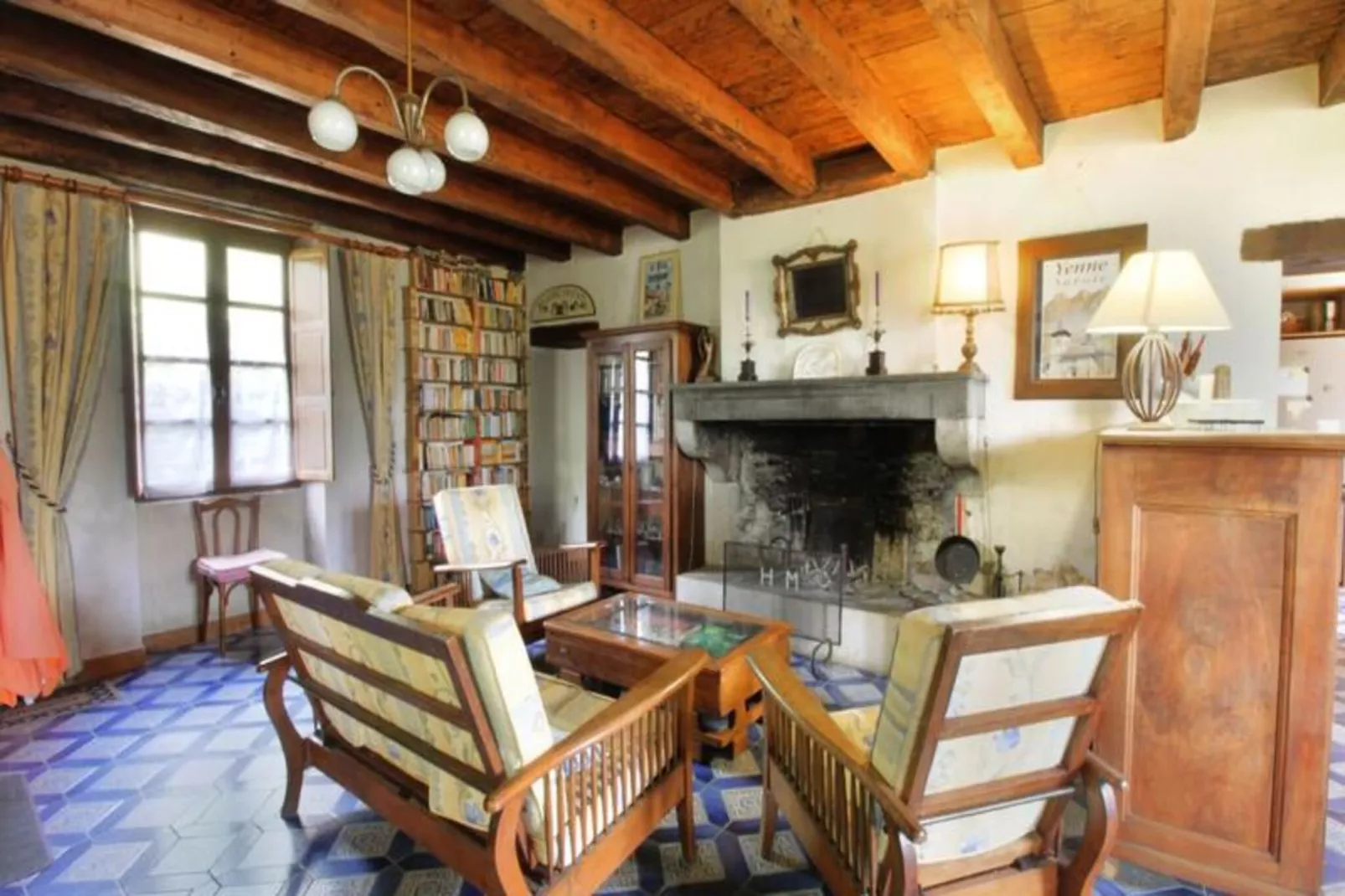 Maison De Charme Ancienne Entre Lacs Et Rh&ocirc;ne-Niet-getagd