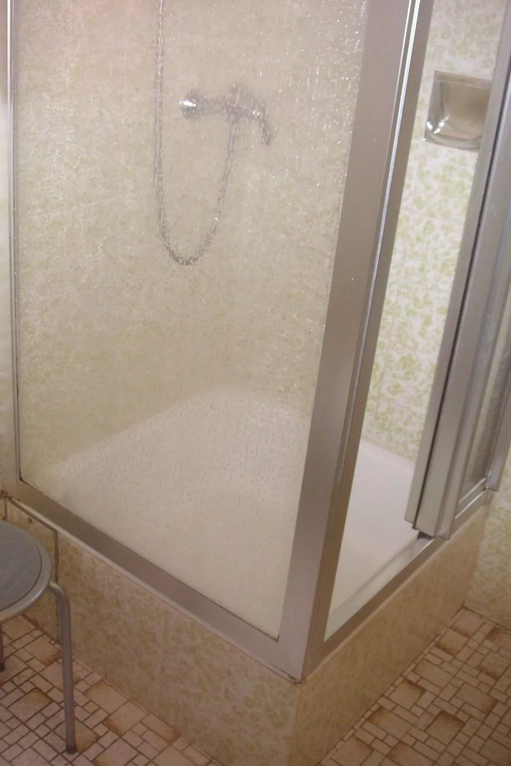 Appartement mit Garten, Grill und Terrasse-Binnen