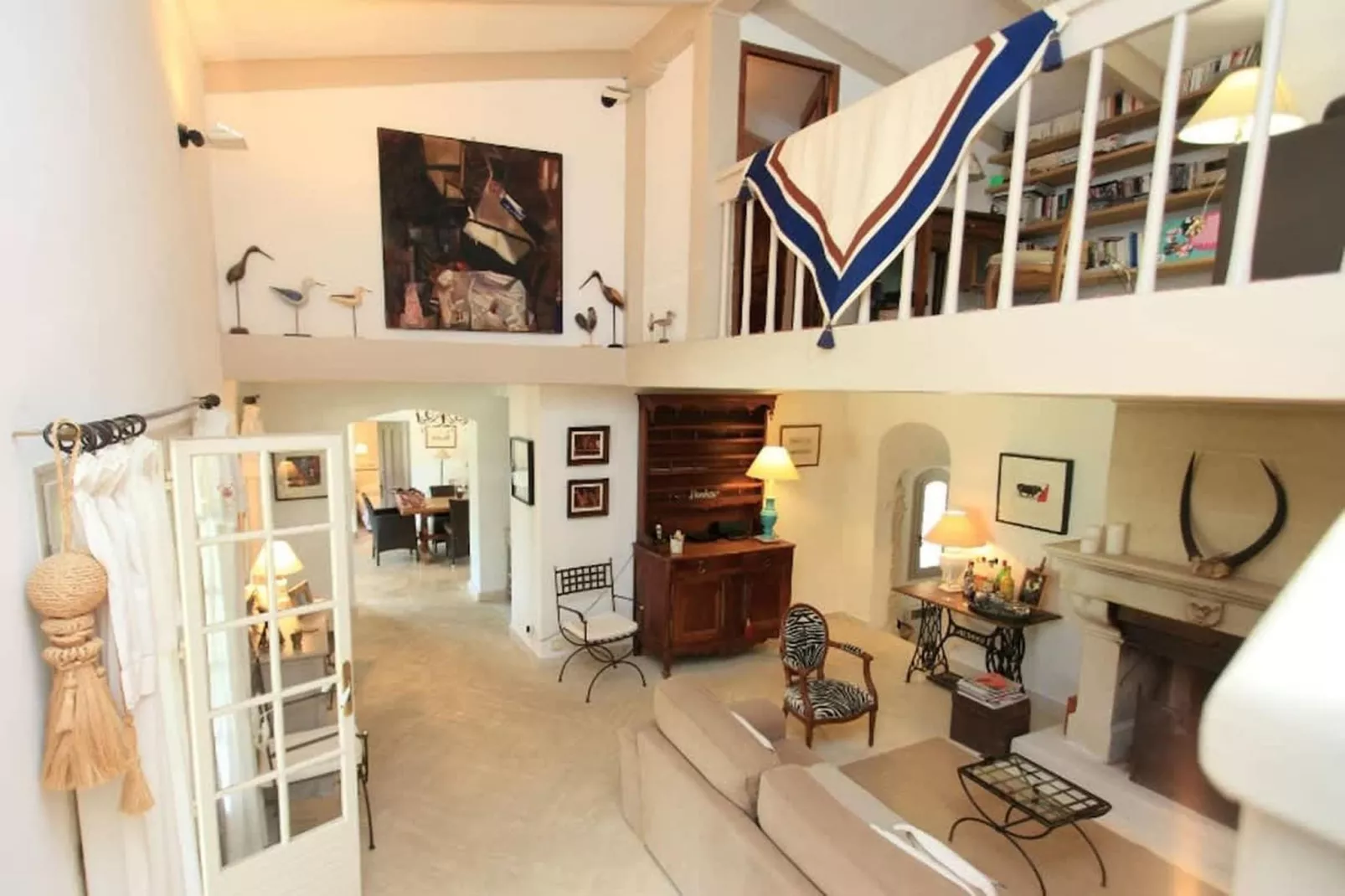 Maison authentique au coeur des garrigues Luberon-Overloop