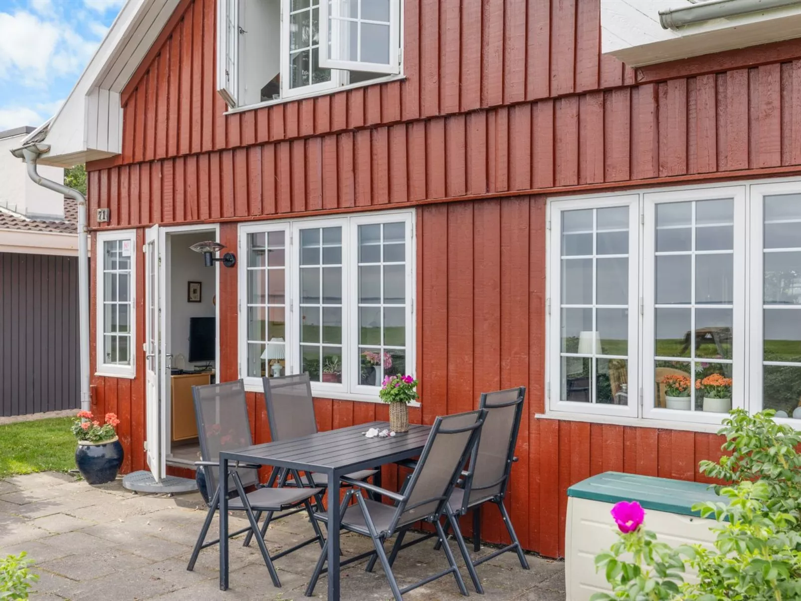 "Sila" - 25m from the sea - Buiten