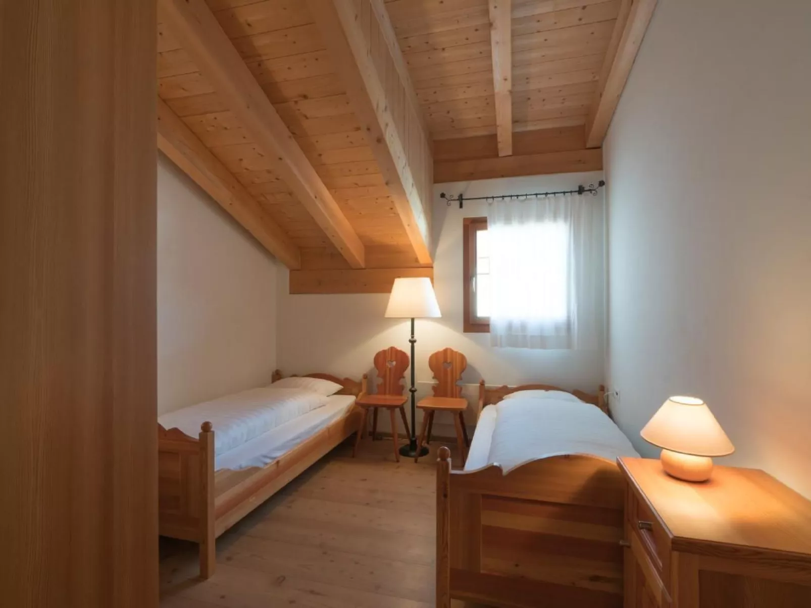 Chesa Trais FluorsC3 - Image-tags.info