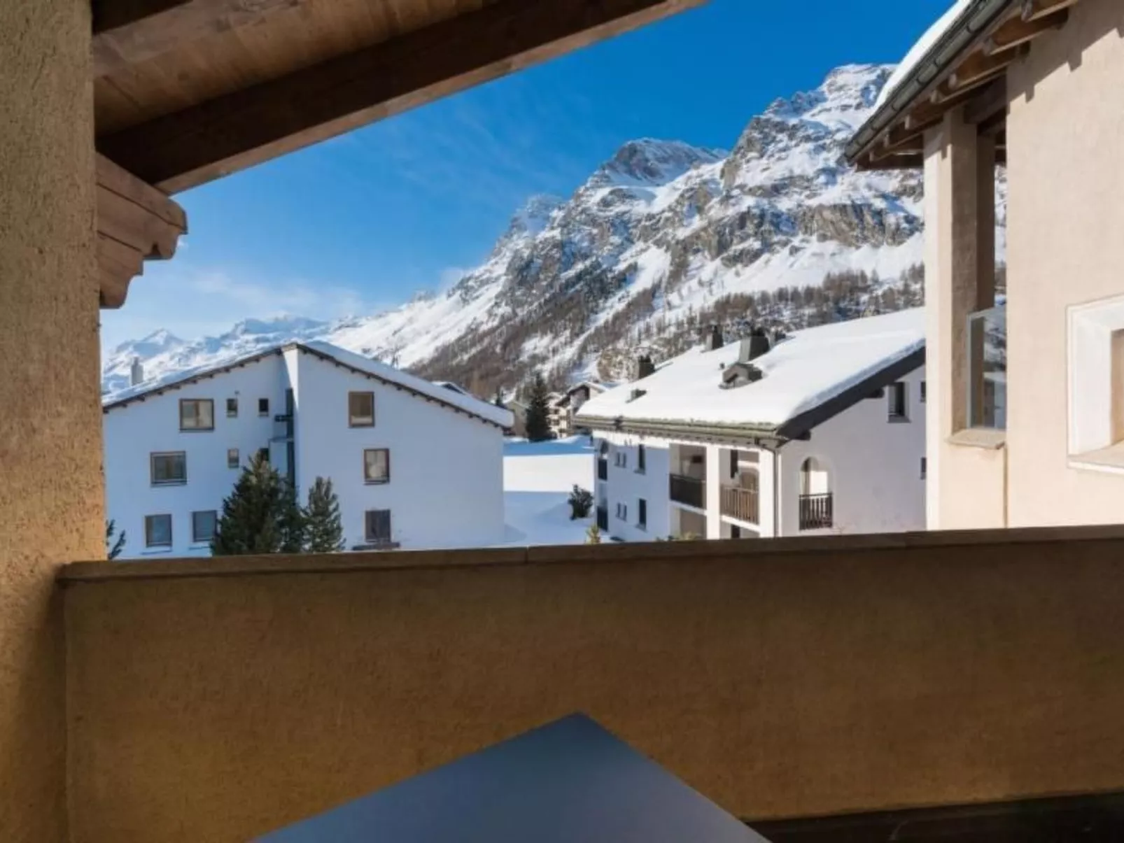 Chesa Cravunera - Image-tags.info