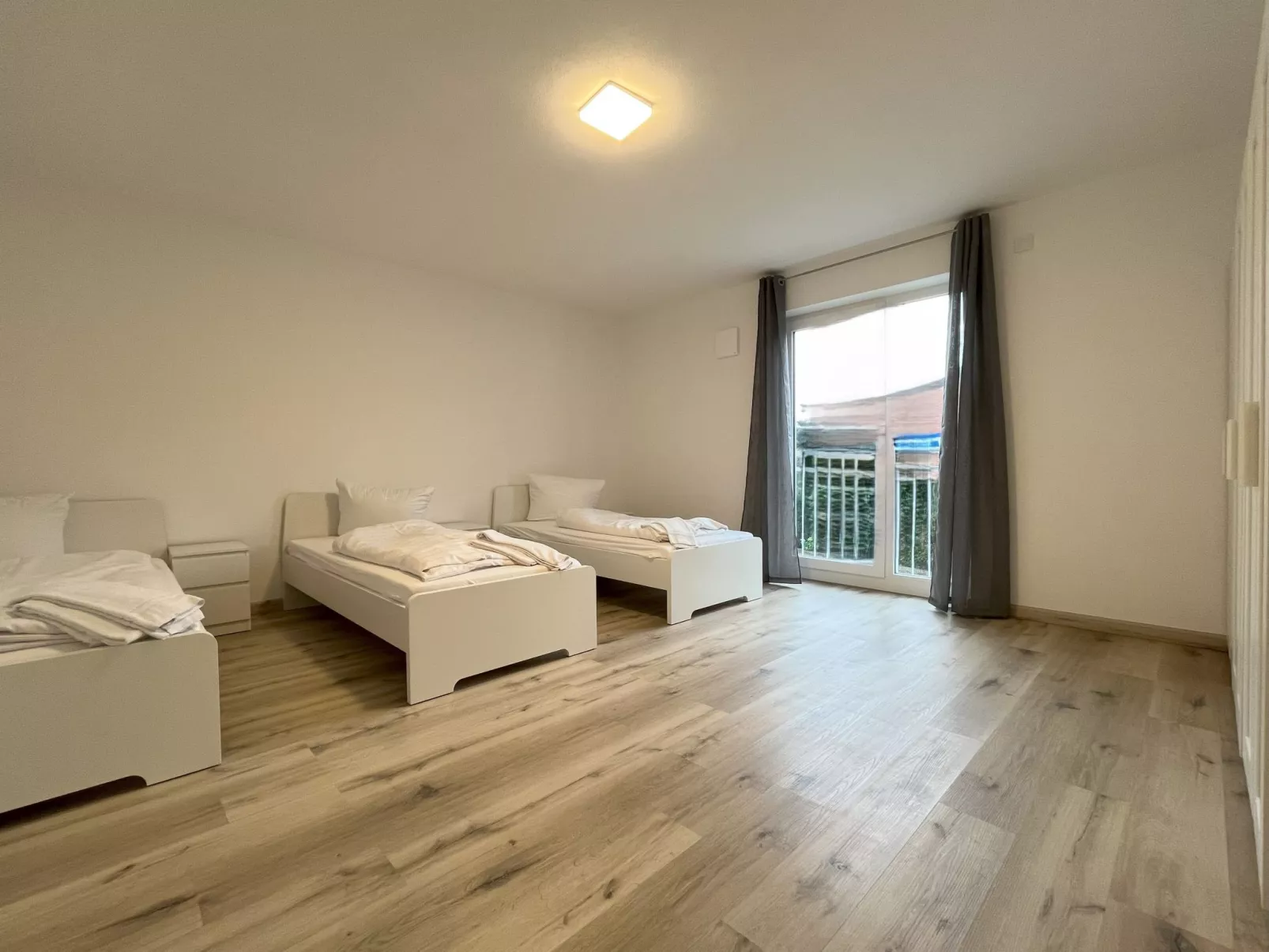 LAP105 - Image-tags.info