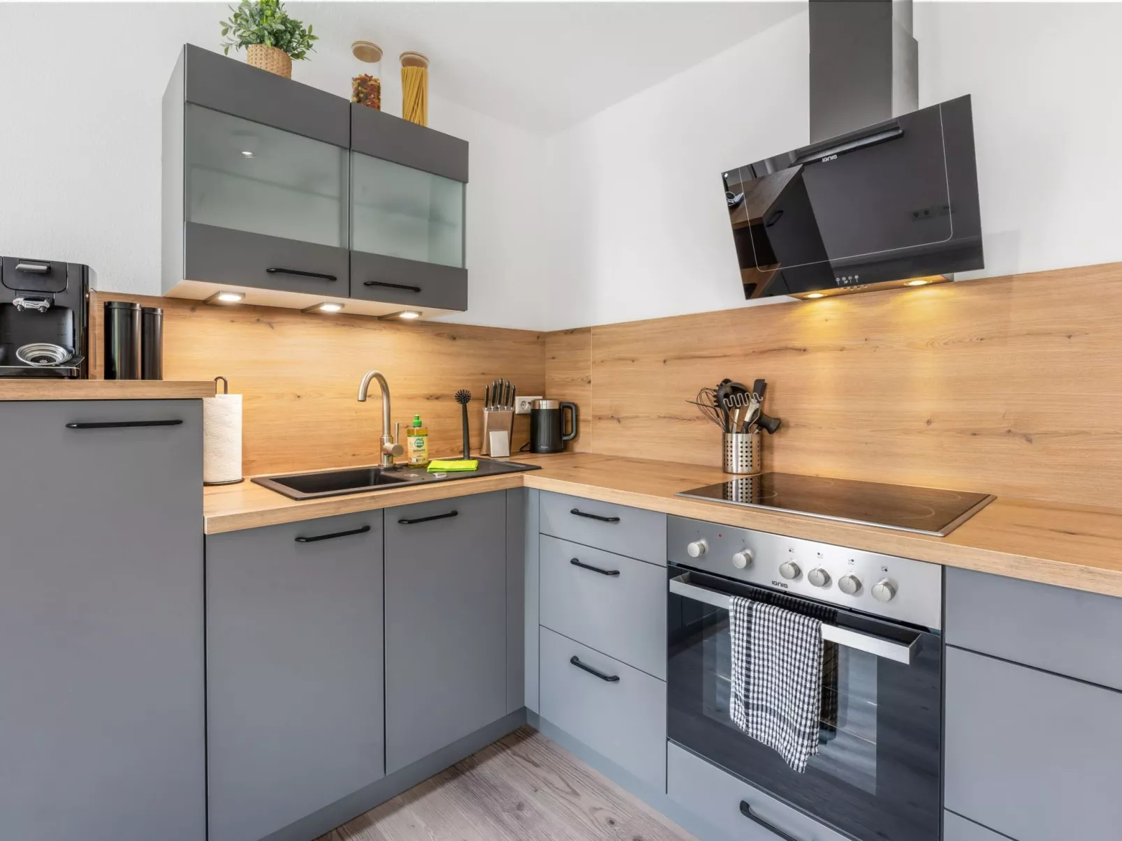 Appartement in Südfriedhof mit Großem Balkon - Image-tags.info