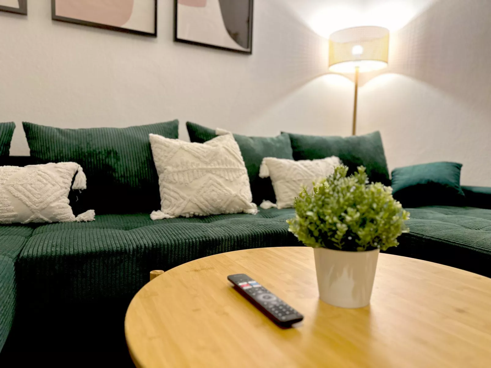 3Zi Altbau-Wohnung Holstentor in der Altstadt - Image-tags.info