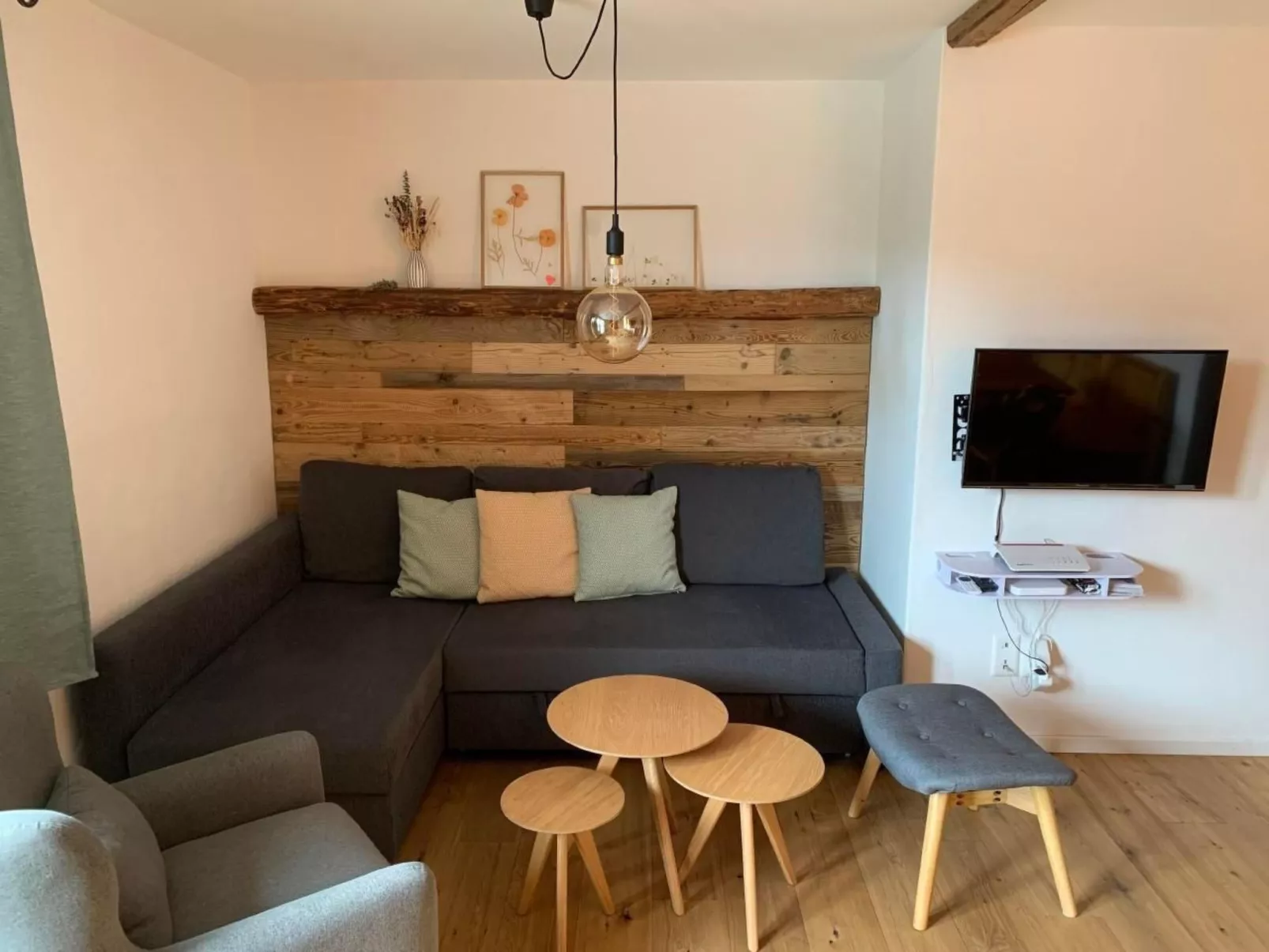 Mit Panoramablick in die Bergwelt - Image-tags.info