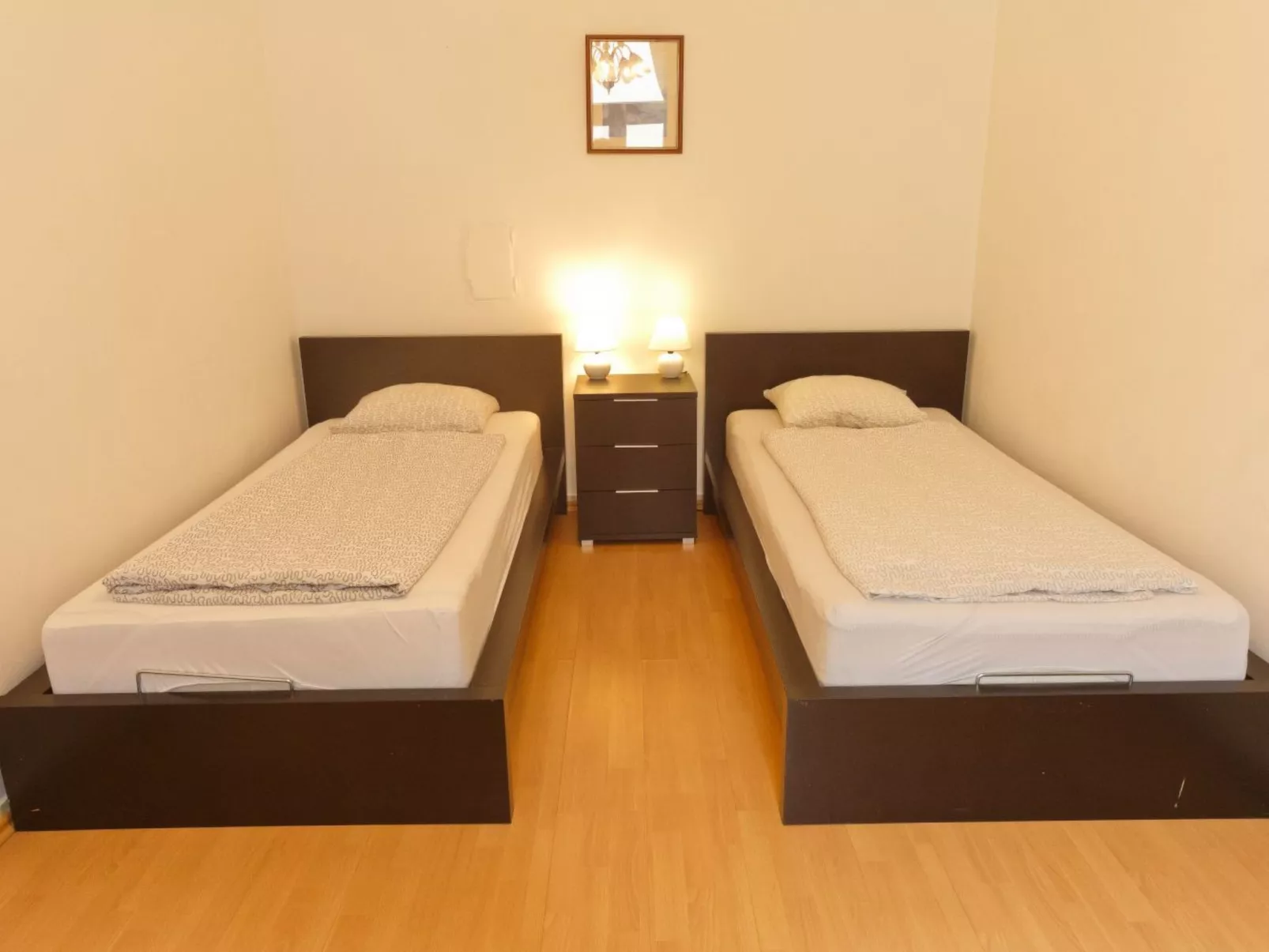 Wohnung in Fünfhaus mit Garten - Image-tags.info