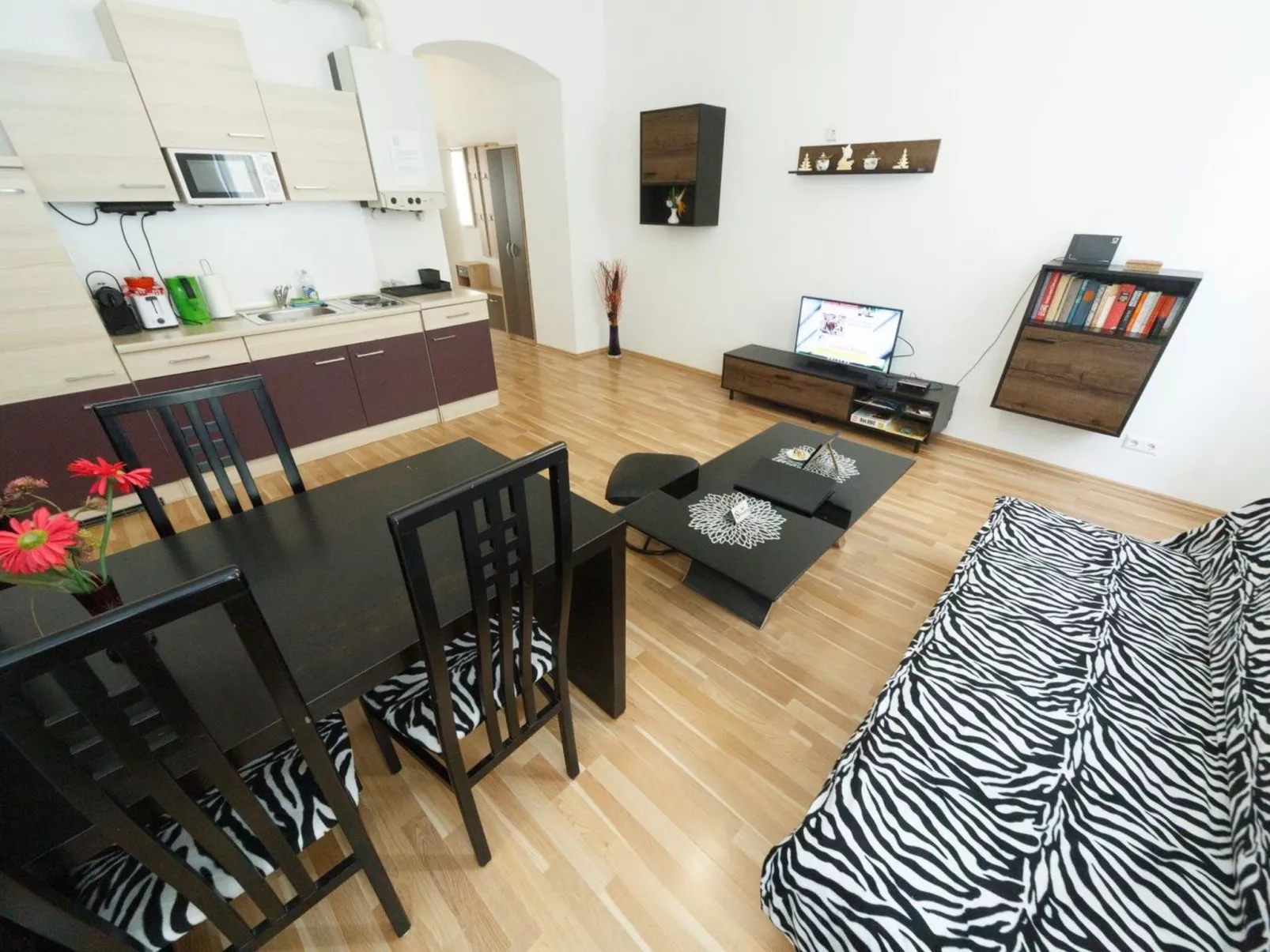 Appartement in Fünfhaus mit Garten - Image-tags.info