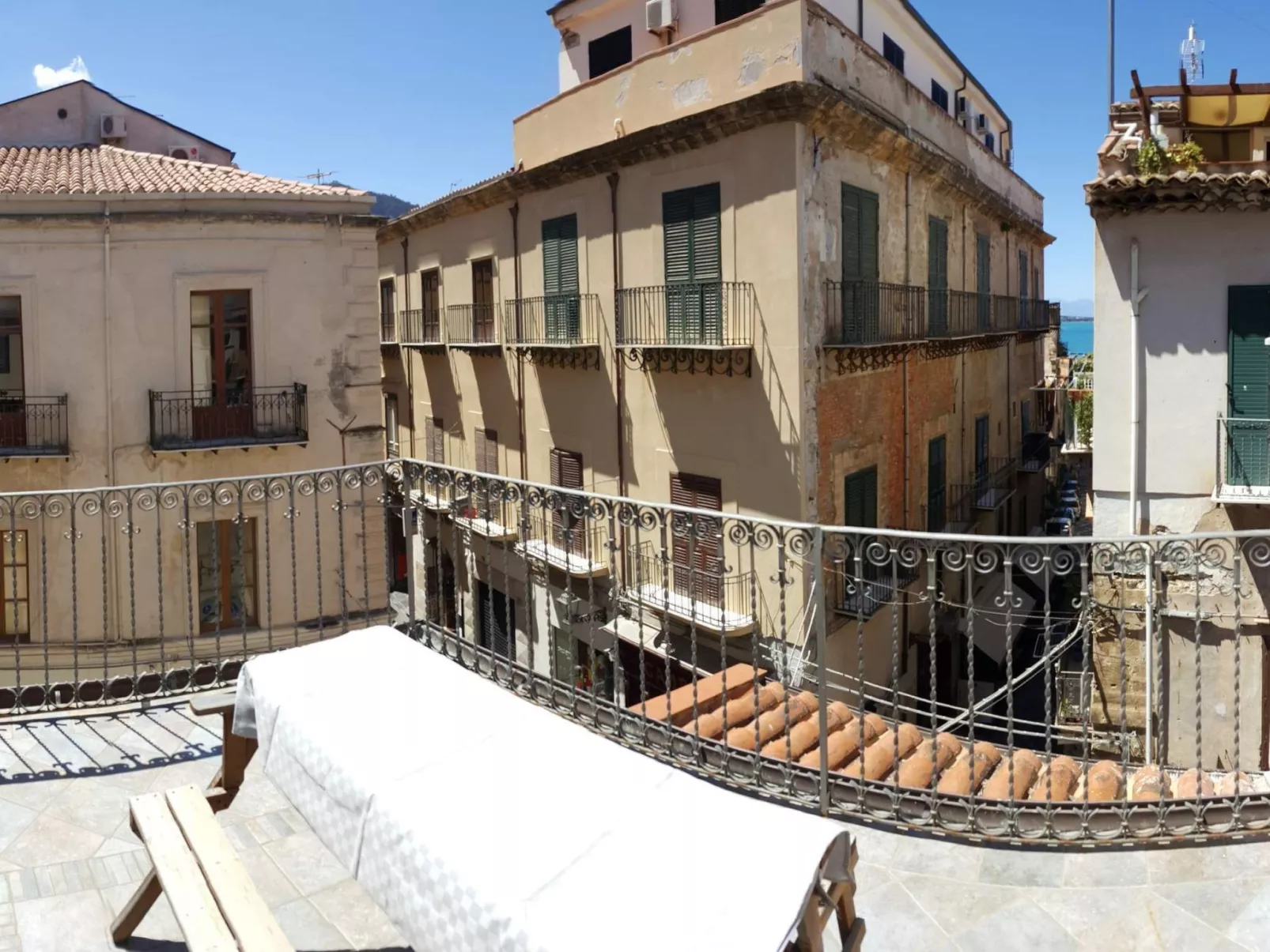 'Terrazza Spinola - Image-tags.info