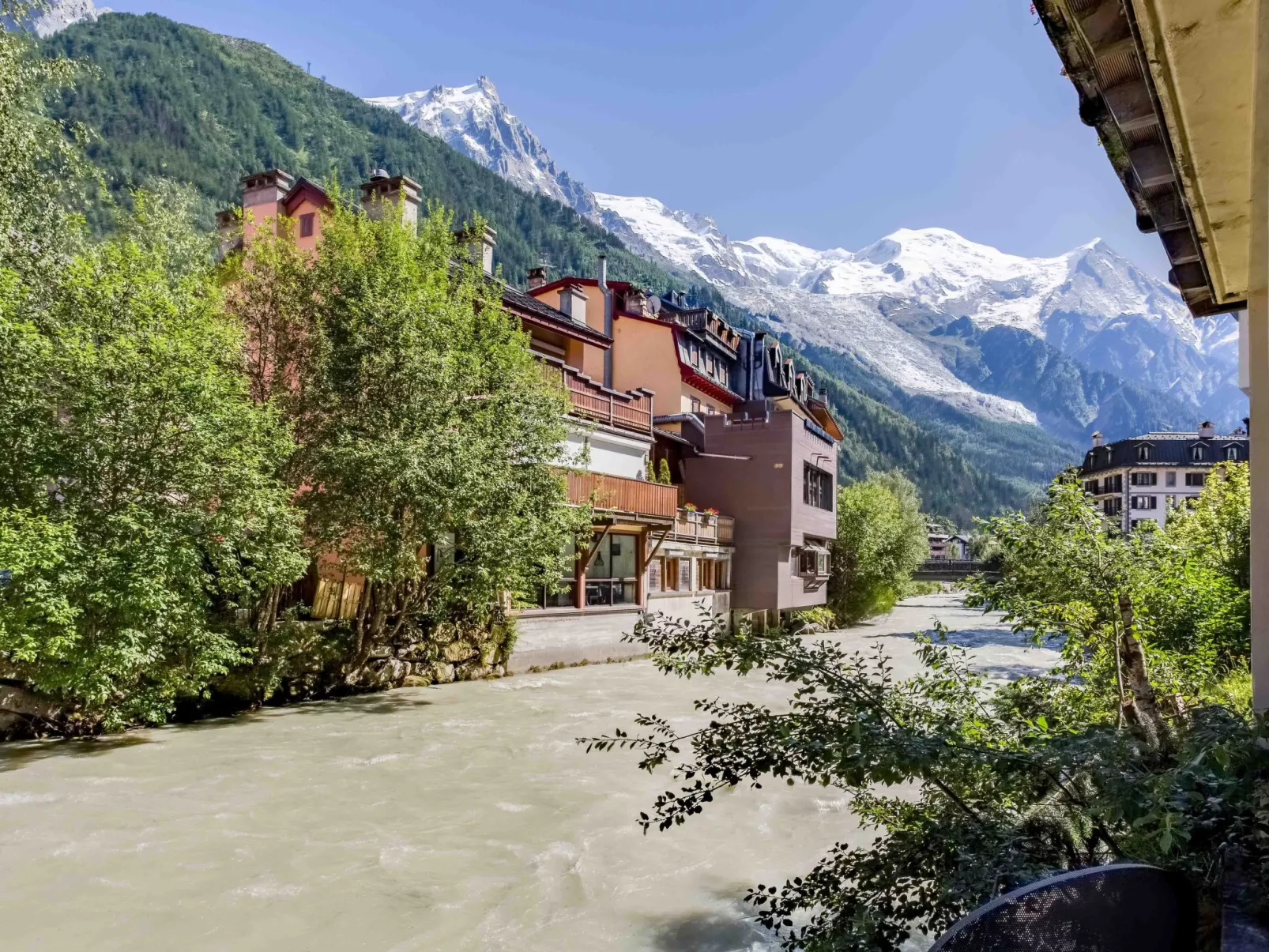 Lou Lou Apartment - Image-tags.info