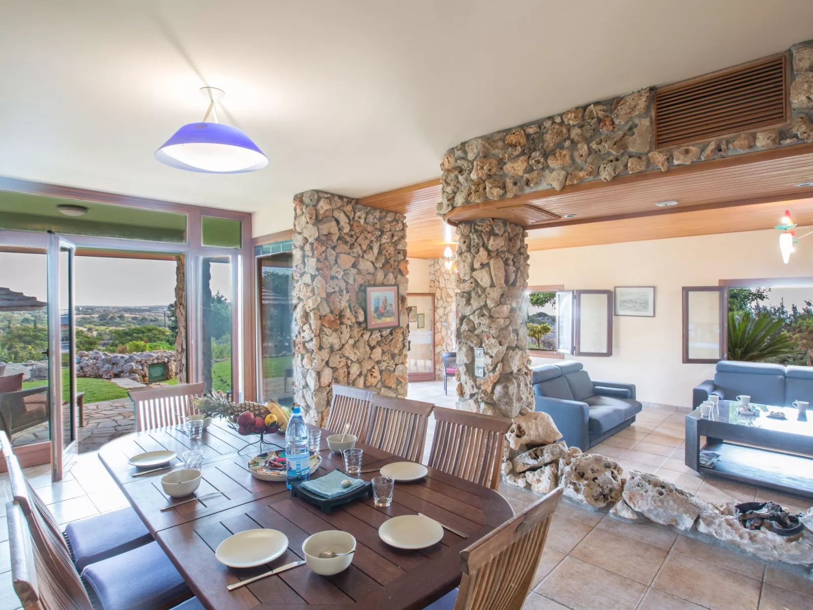 Private Villa mit Panoramablick auf das Meer - Image-tags.info