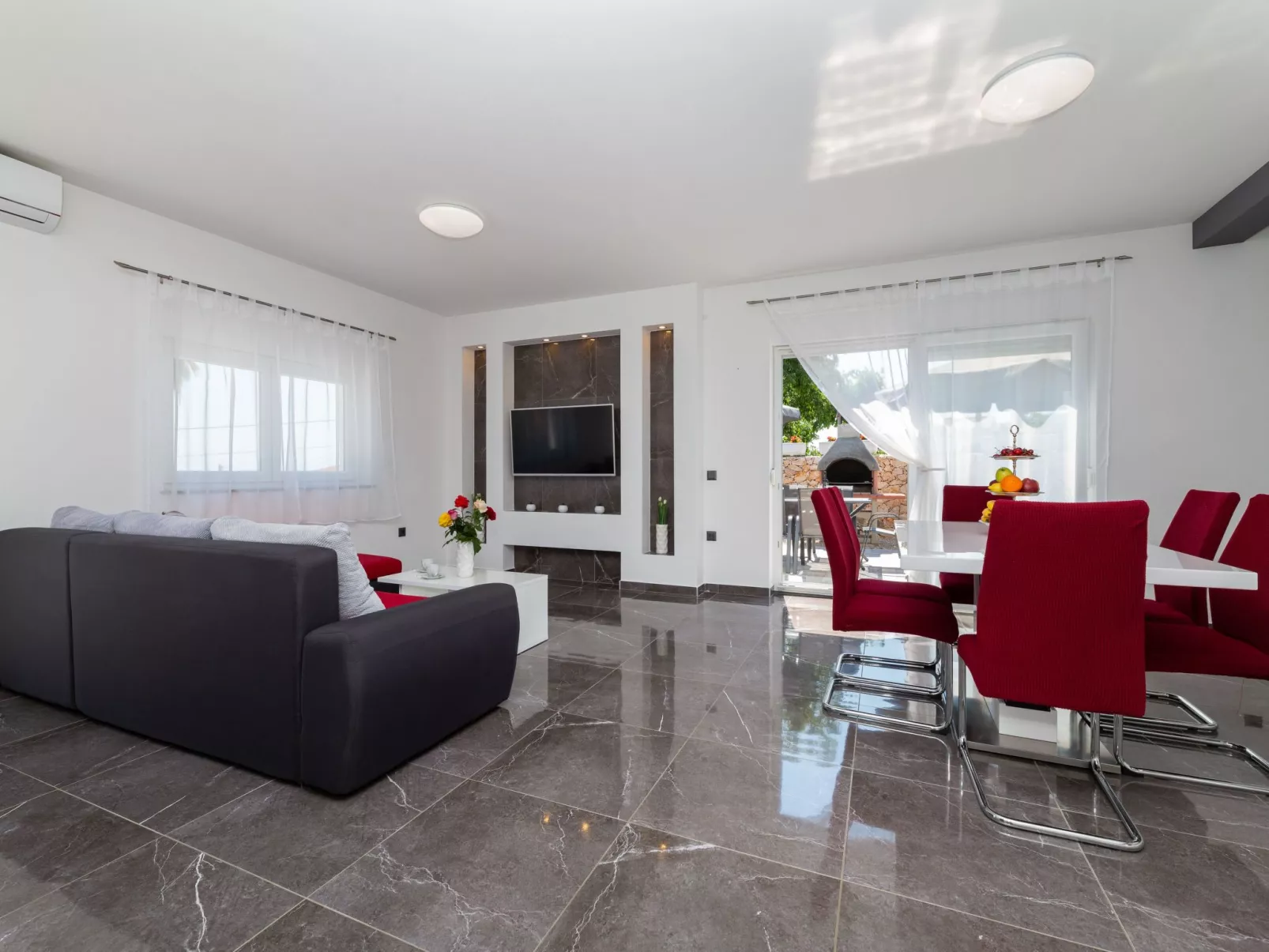 "Villa Mia" mit privatem Pool - Image-tags.info