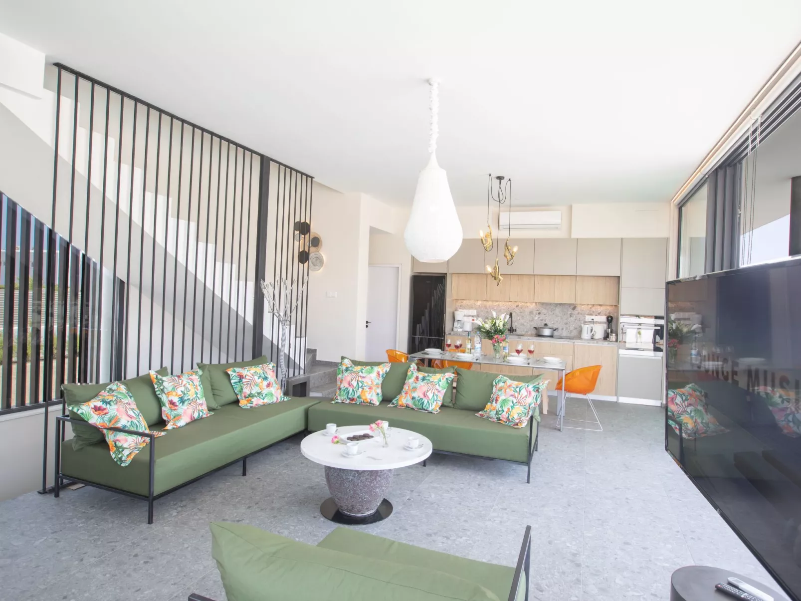 Mit Pool in Protaras - Image-tags.info