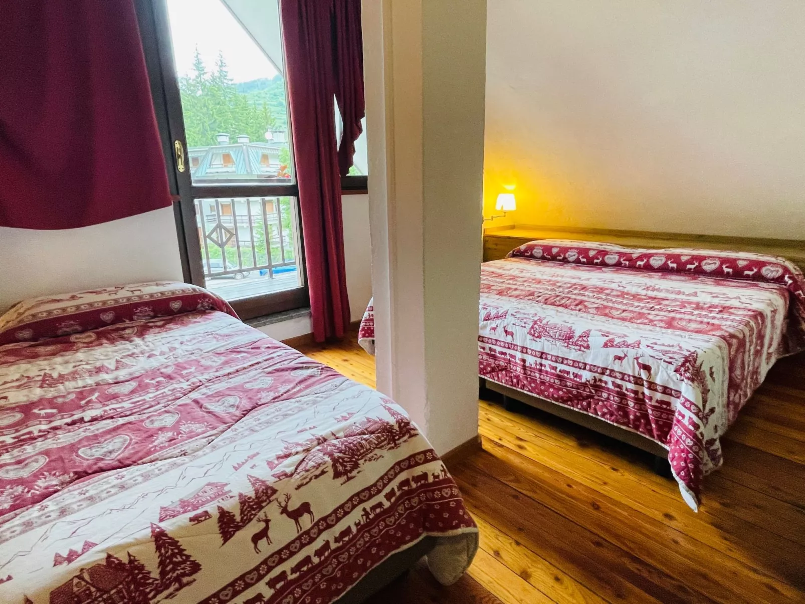 Zwei-Zimmer-Wohnung im Dachgeschoss 5 p. l. Villa Frejus - Image-tags.info