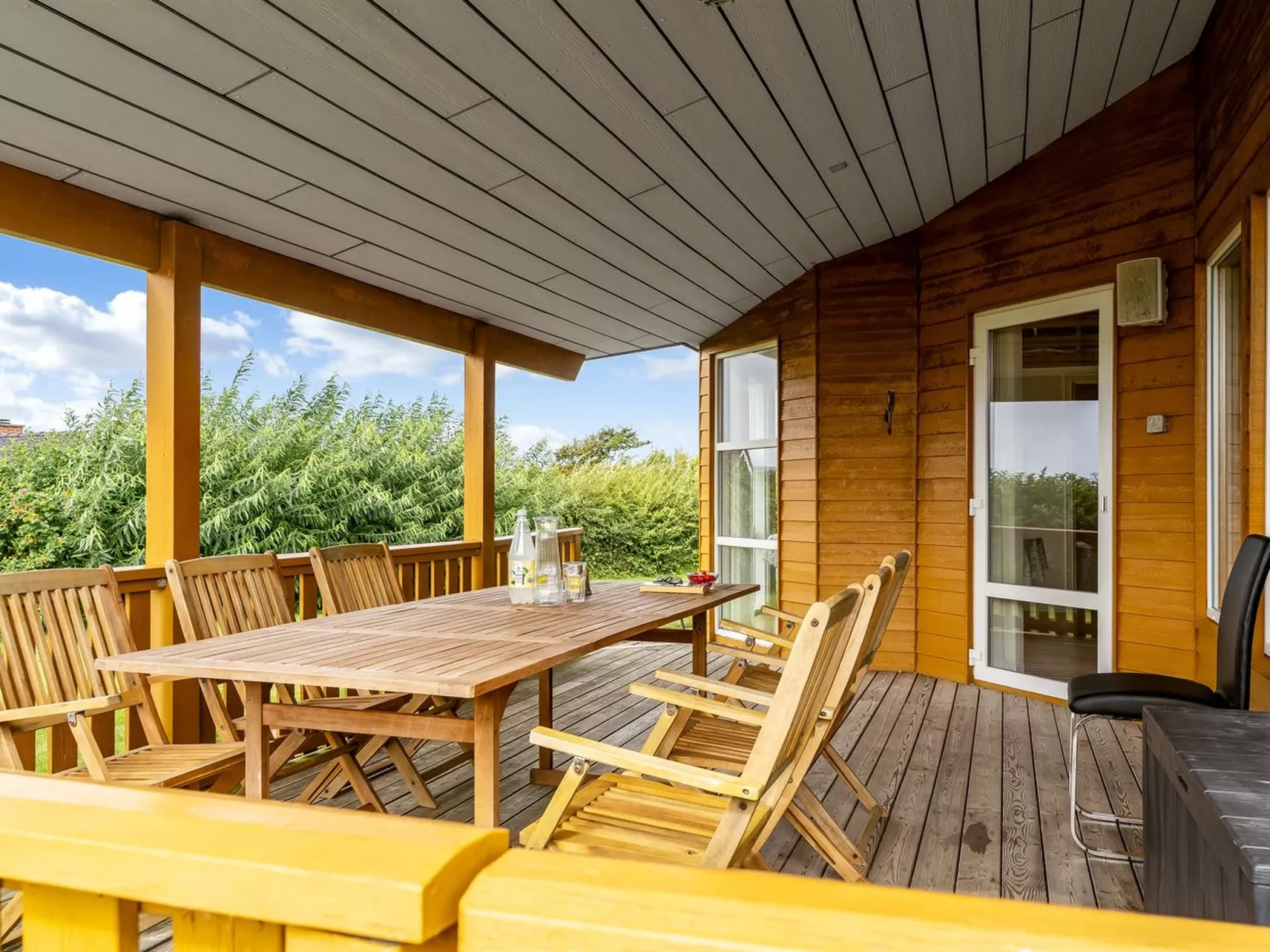 "Elnur" - 200m to the fjord - Buiten