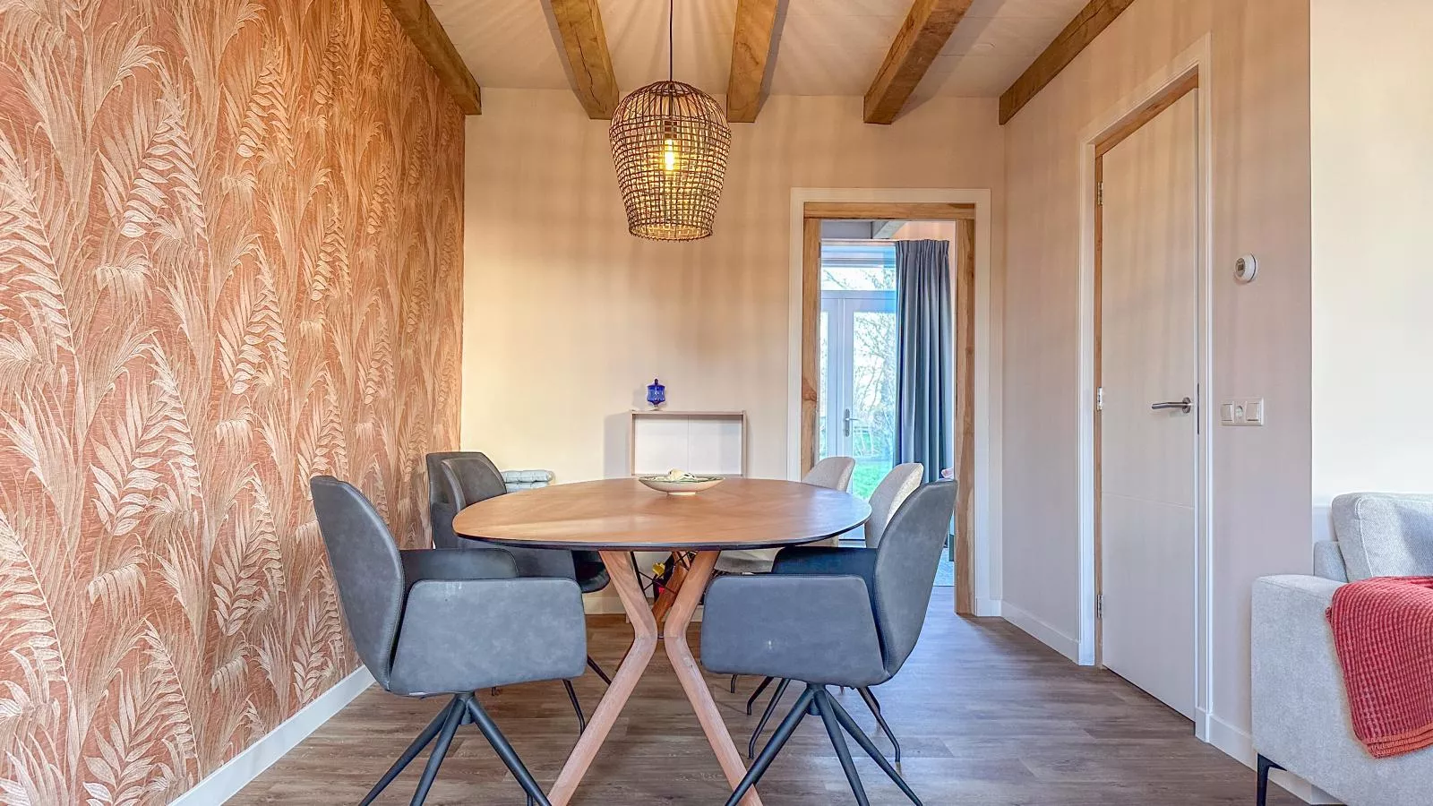 Beets View - Eetkamer