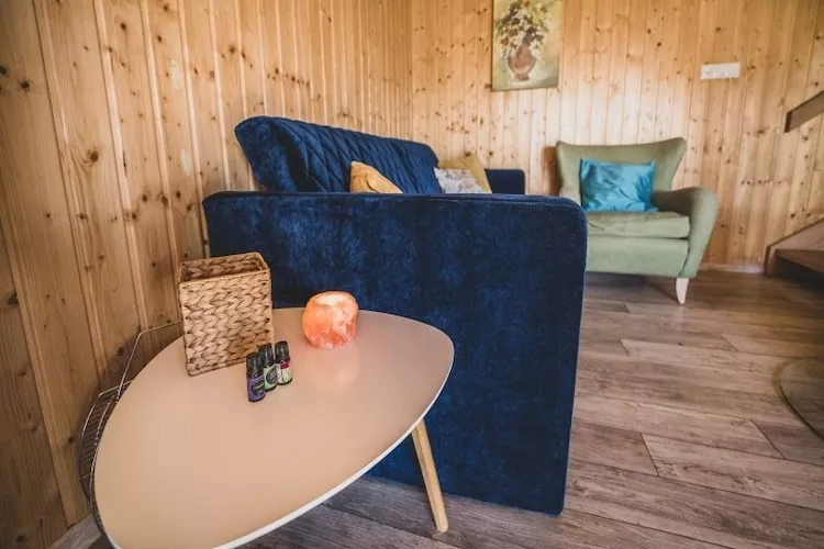 Domek wakacyjny VIP dla max 10 osób w Bałachach - Woonkamer
