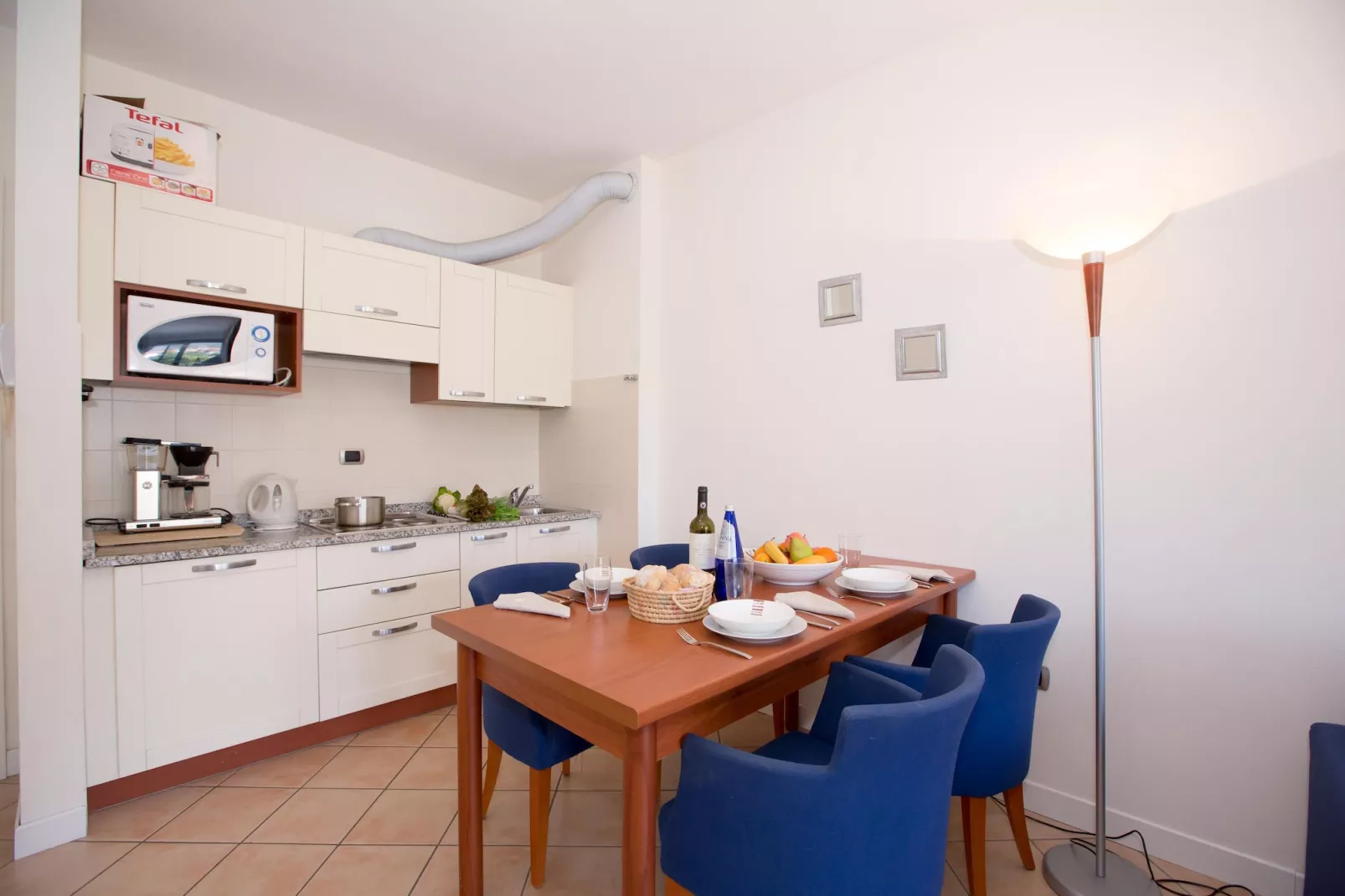 RESIDENCE PORTO LETIZIA - PALACE-1ROOM APT 4 PAX MOUNTAIN VIEW PLUS 8203 - P1MP4 - Eetkamer