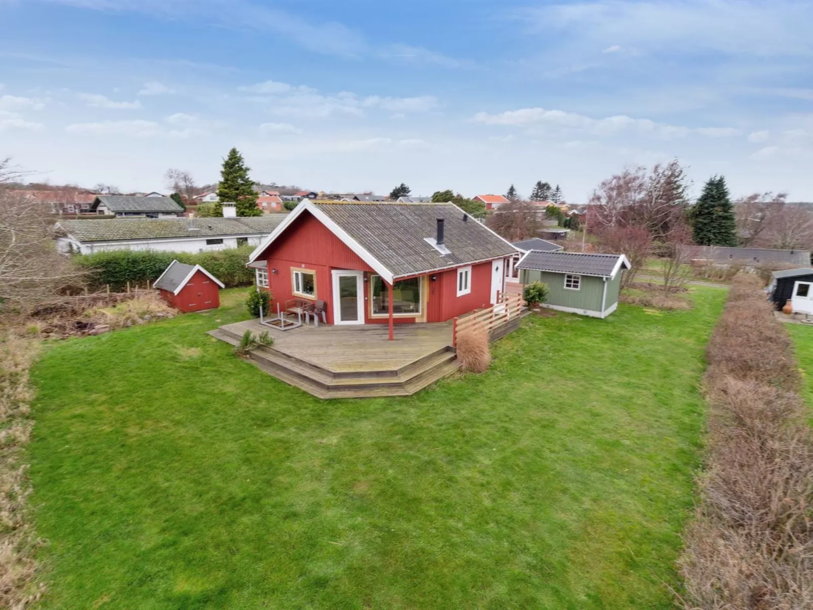 "Marlies" - 300m from the sea - Buiten