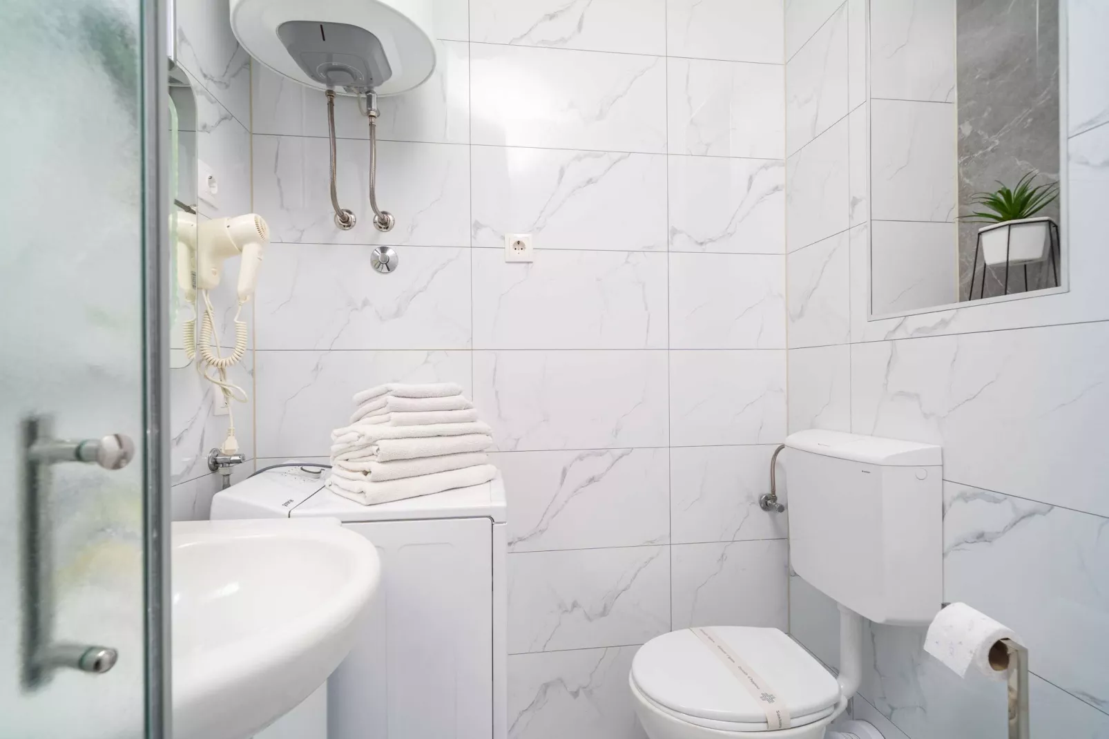 Apartments Senjo - One Bedroom Apartment with Balcony and Sea View (4 adults) (Apartman 3)-Badkamer