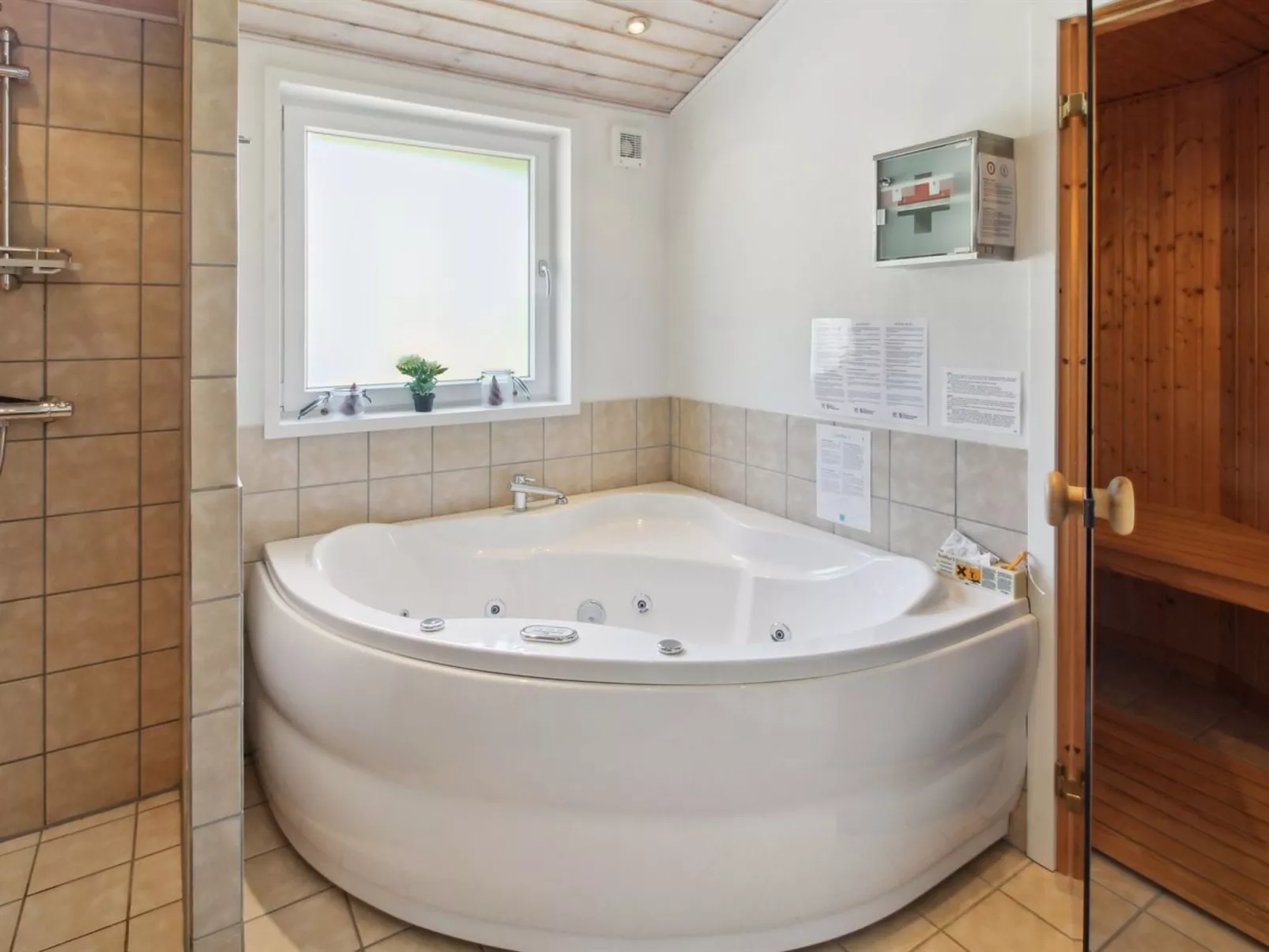 "Kiowa" - 4km from the sea-Binnen