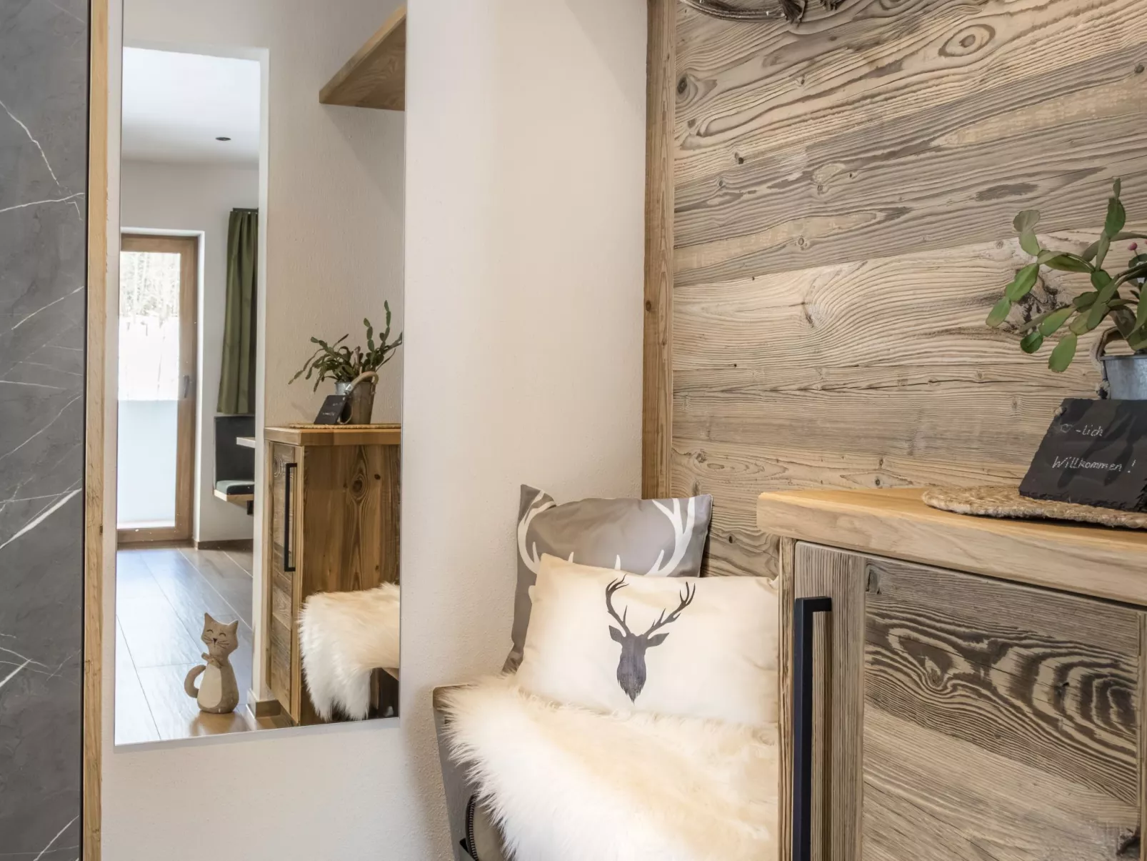 Jagerstüberl-60qm EG mit gr Terrasse - Binnen