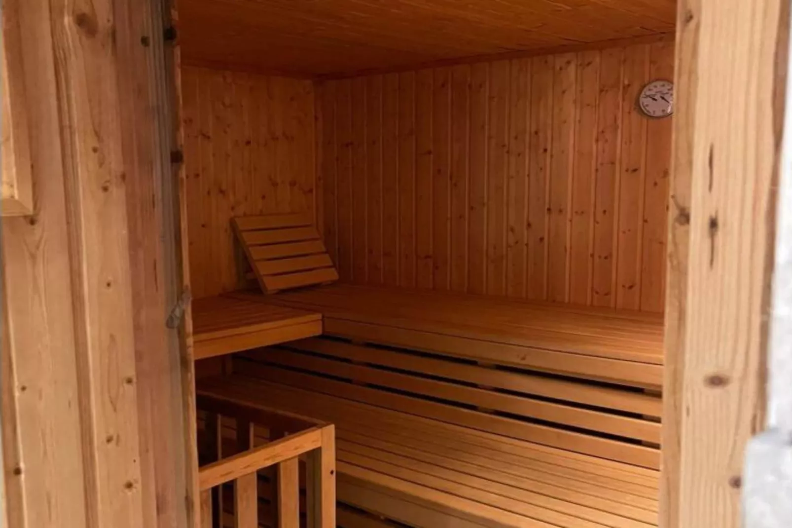 383447-Recreatieruimte