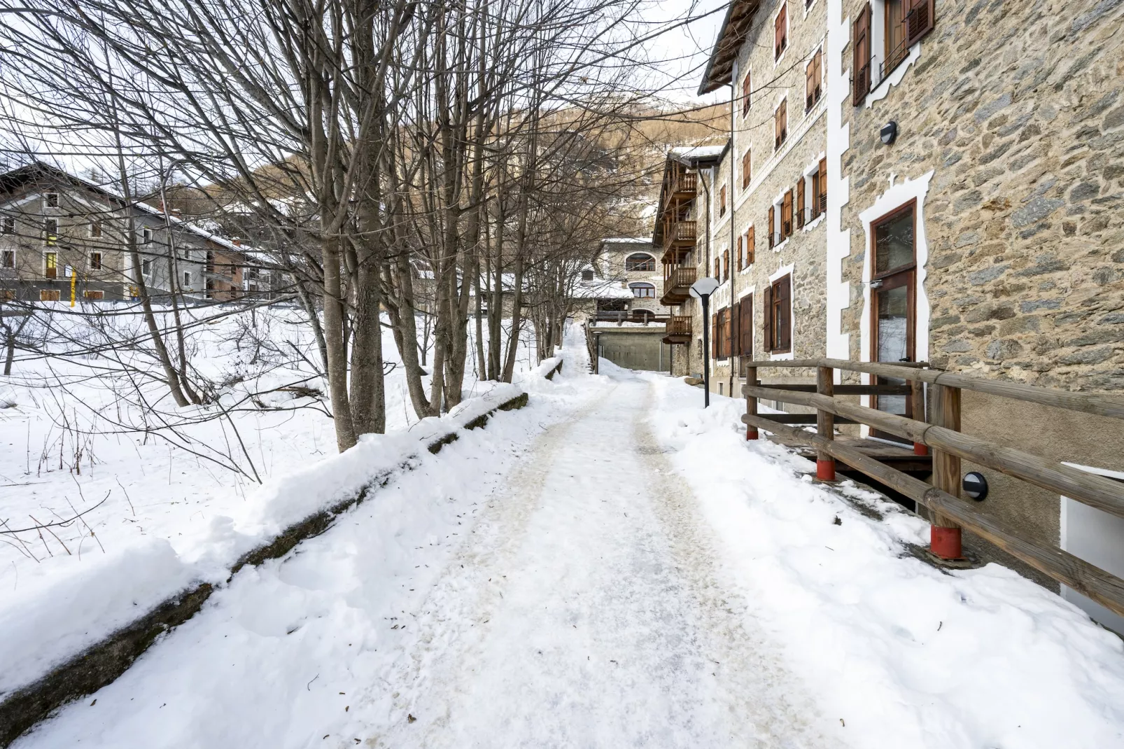 MONO 1 CERESOLE-Exterieur winter