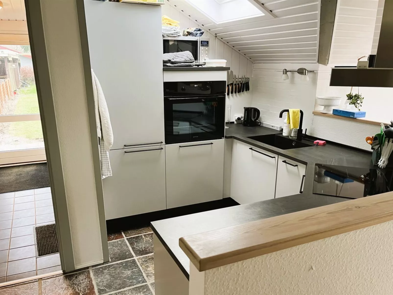 "Hielm" - 490m from the sea-Binnen