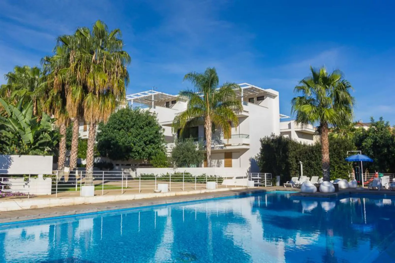 KAMENA RESIDENCE APARTMENT / APARTMENT 2 BEDROOMS-Zwembad