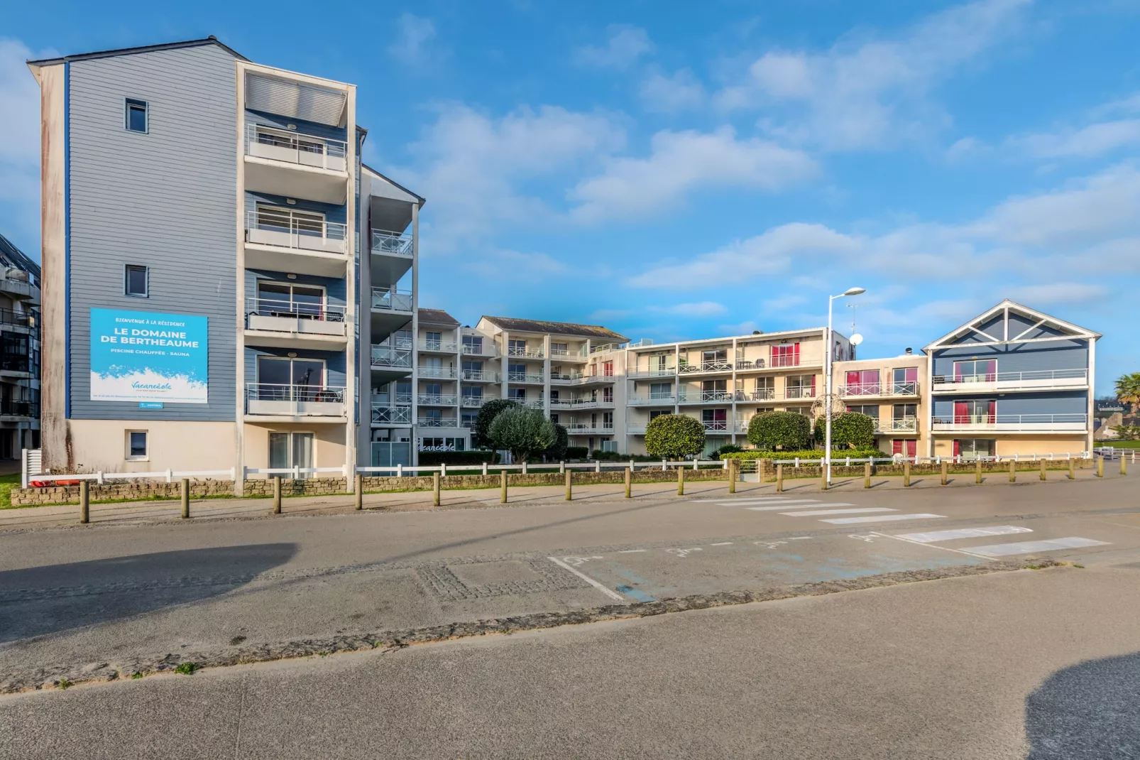 D. de Bertheaume N°105 - 2P4 - Buitenlucht