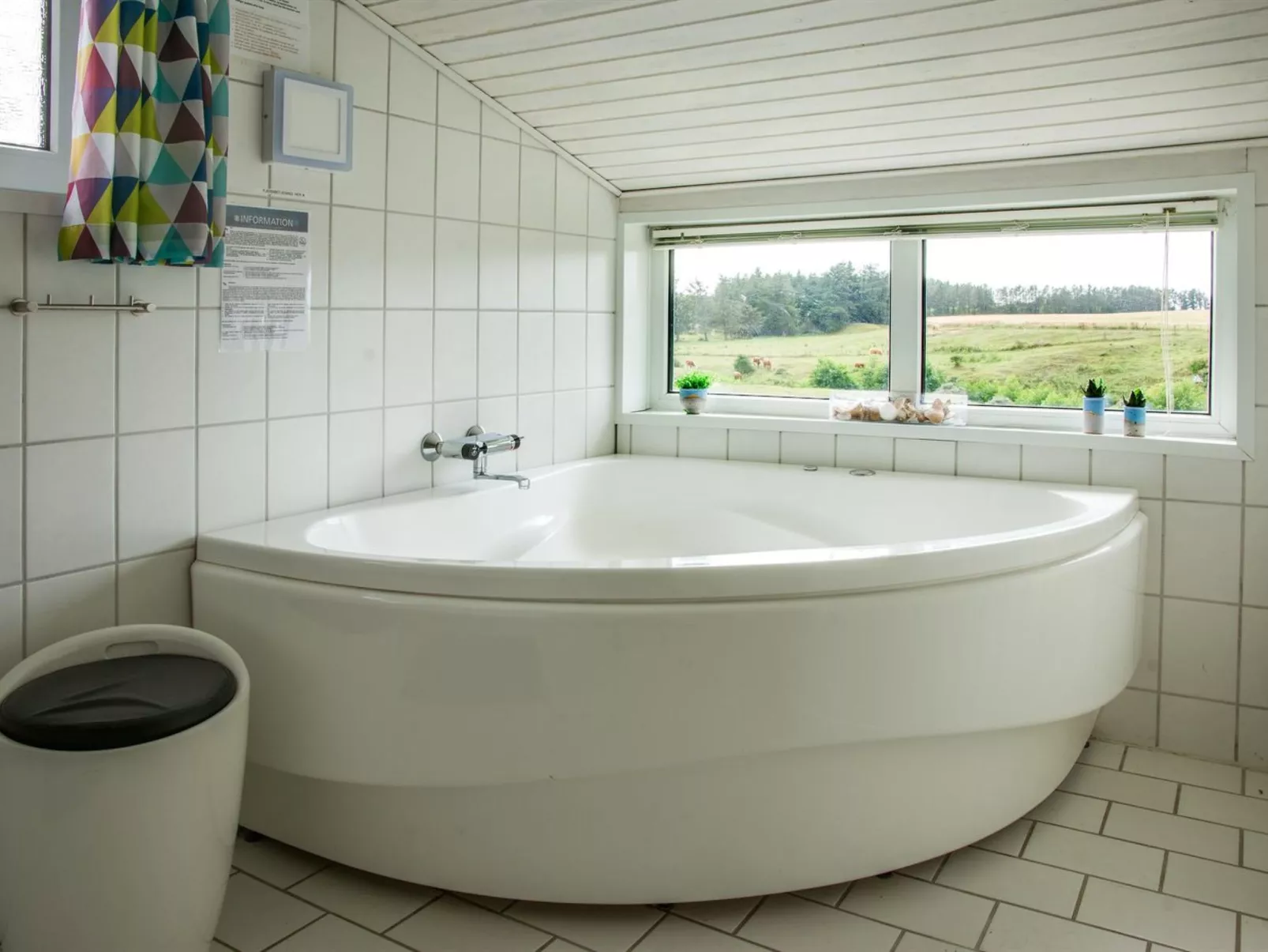 "Eeske" - 1km from the sea - Binnen