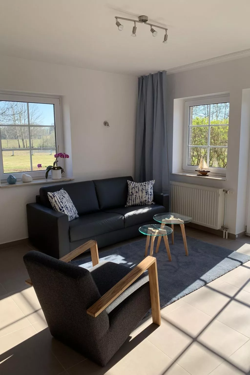 Moderne 2-Zimmer Ferienwohnung - Image-tags.info