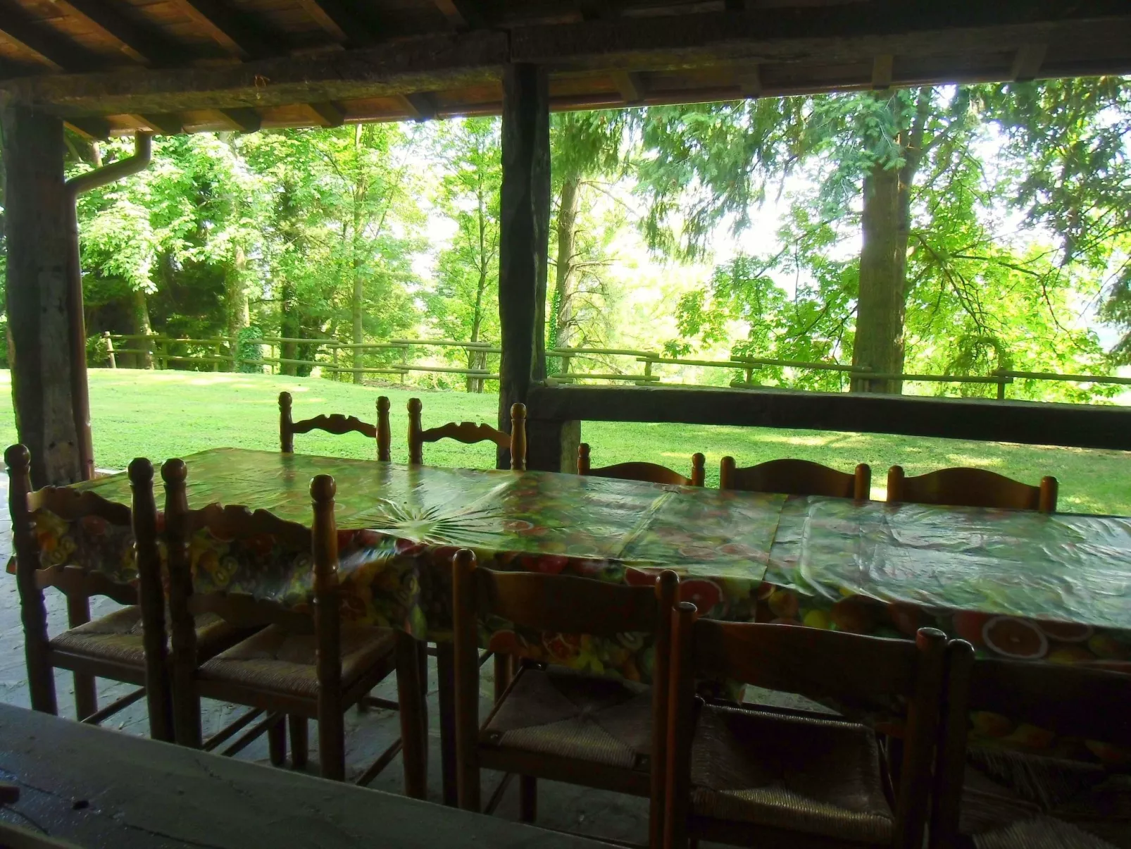 TaiObe - Fröhliches Partyhaus - Image-tags.info