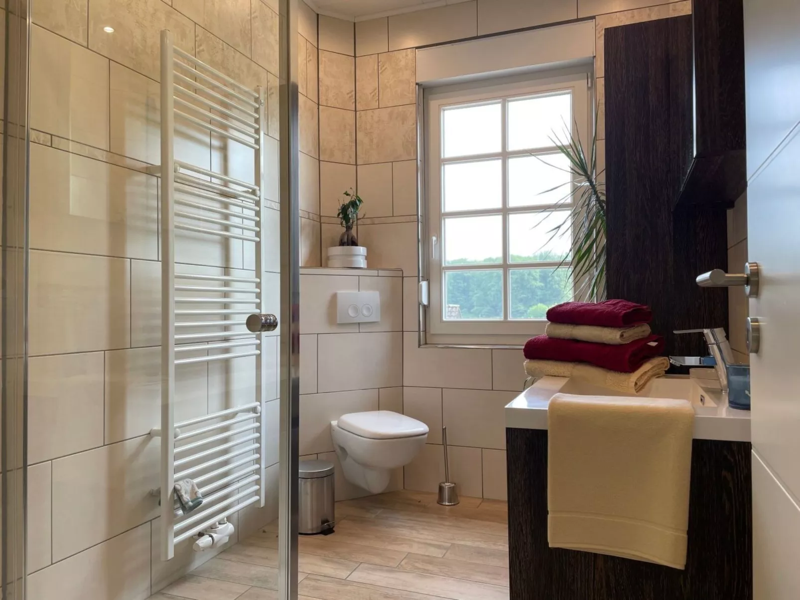 Annika-Image-tags.info