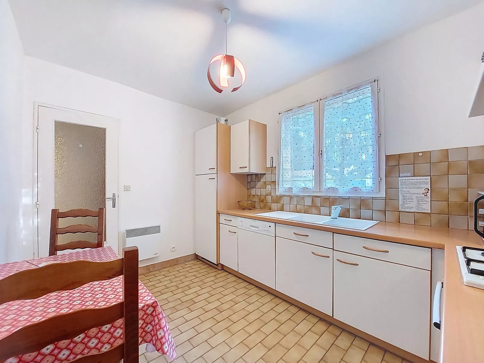 Les Alouettes - Binnen